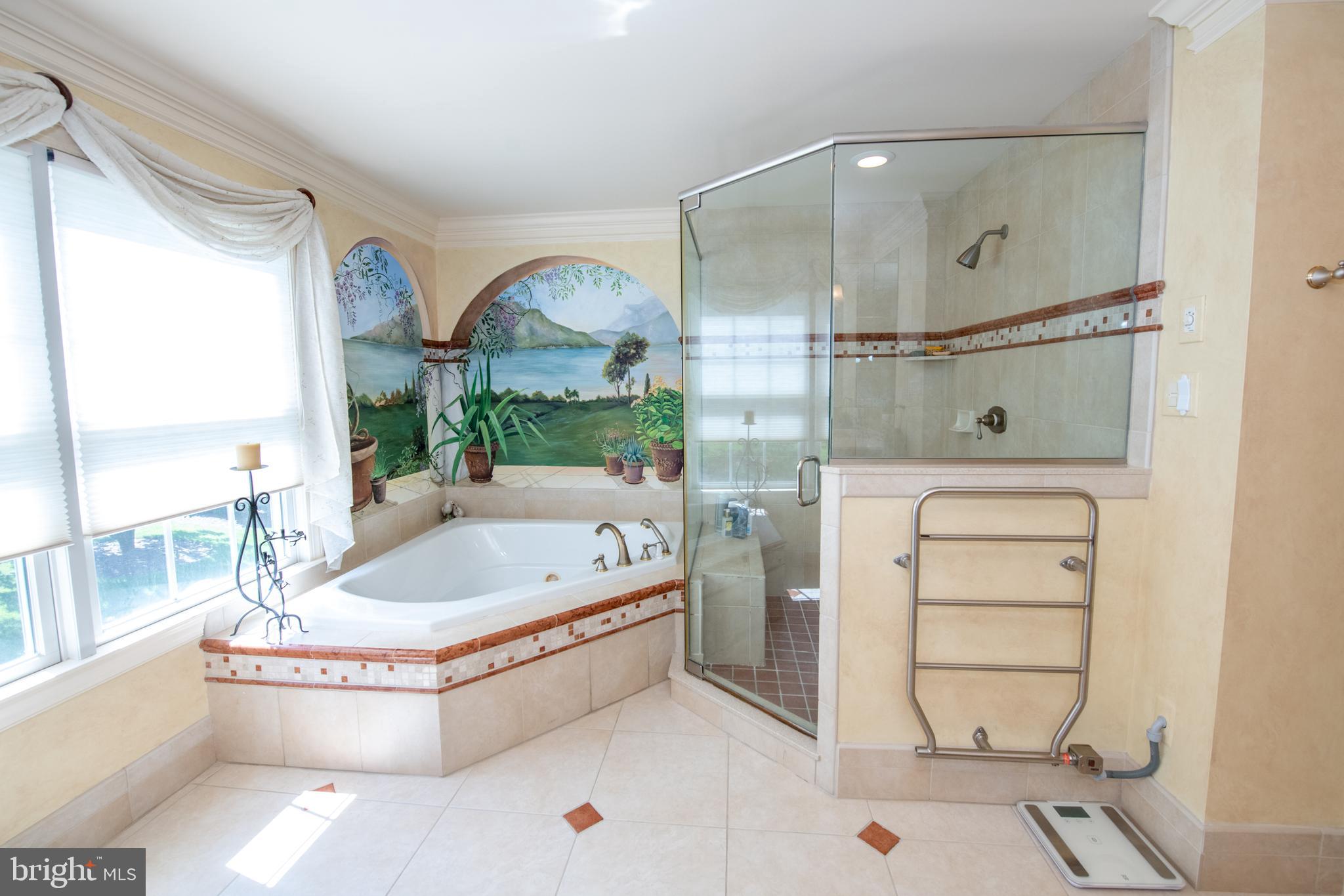 MEADOW BROOK - Residential