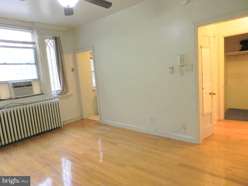 CENTER CITY - Residential Lease