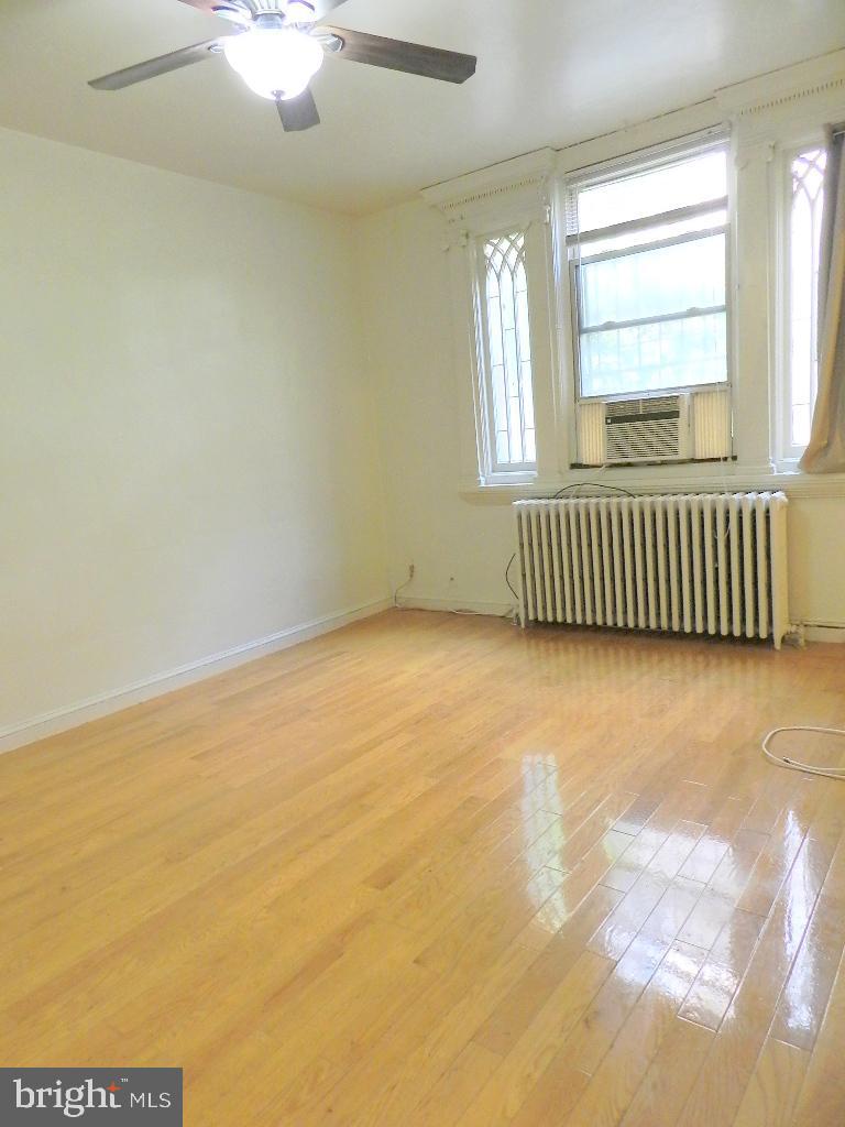 CENTER CITY - Residential Lease