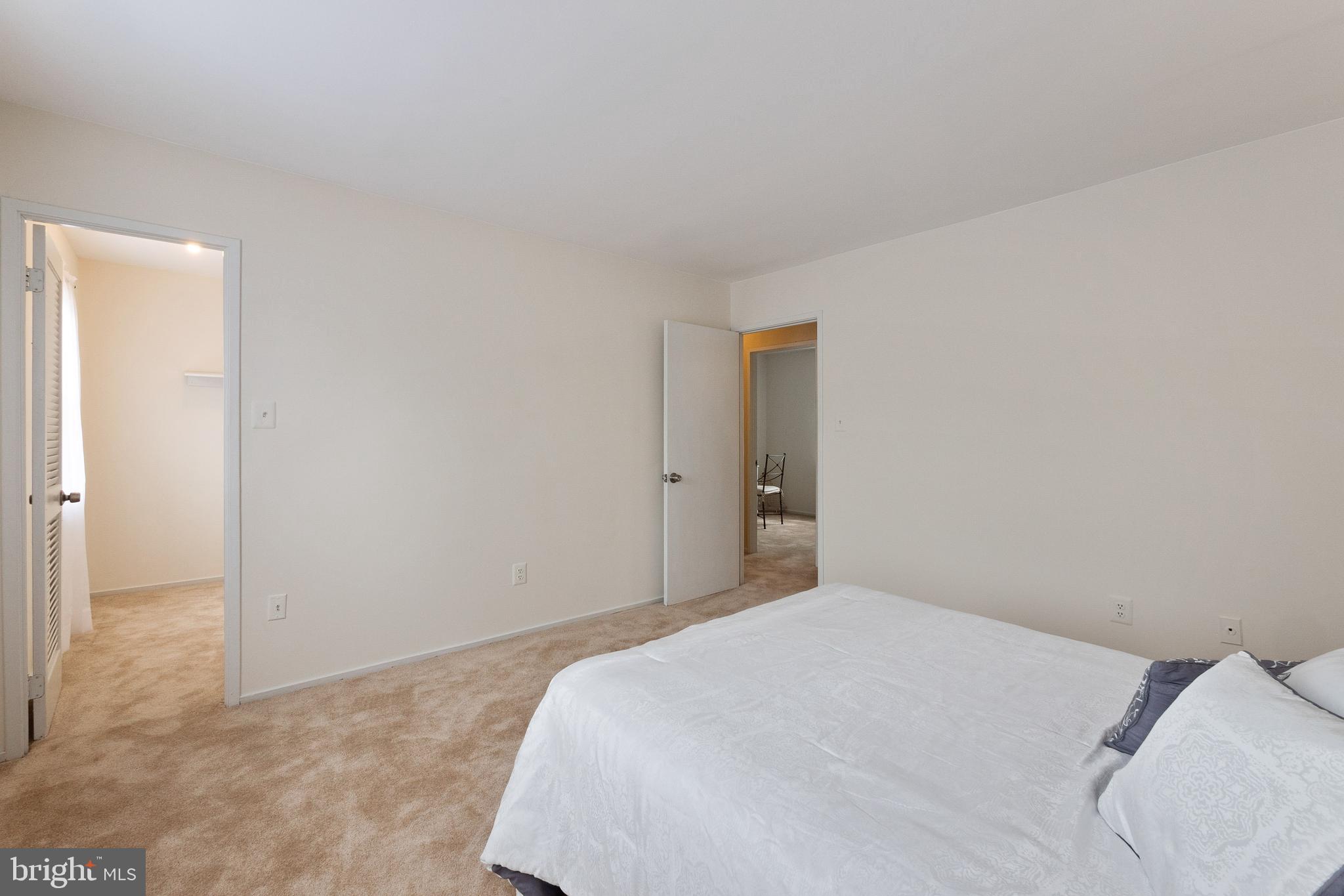 NEWINGTON STATION - Residential