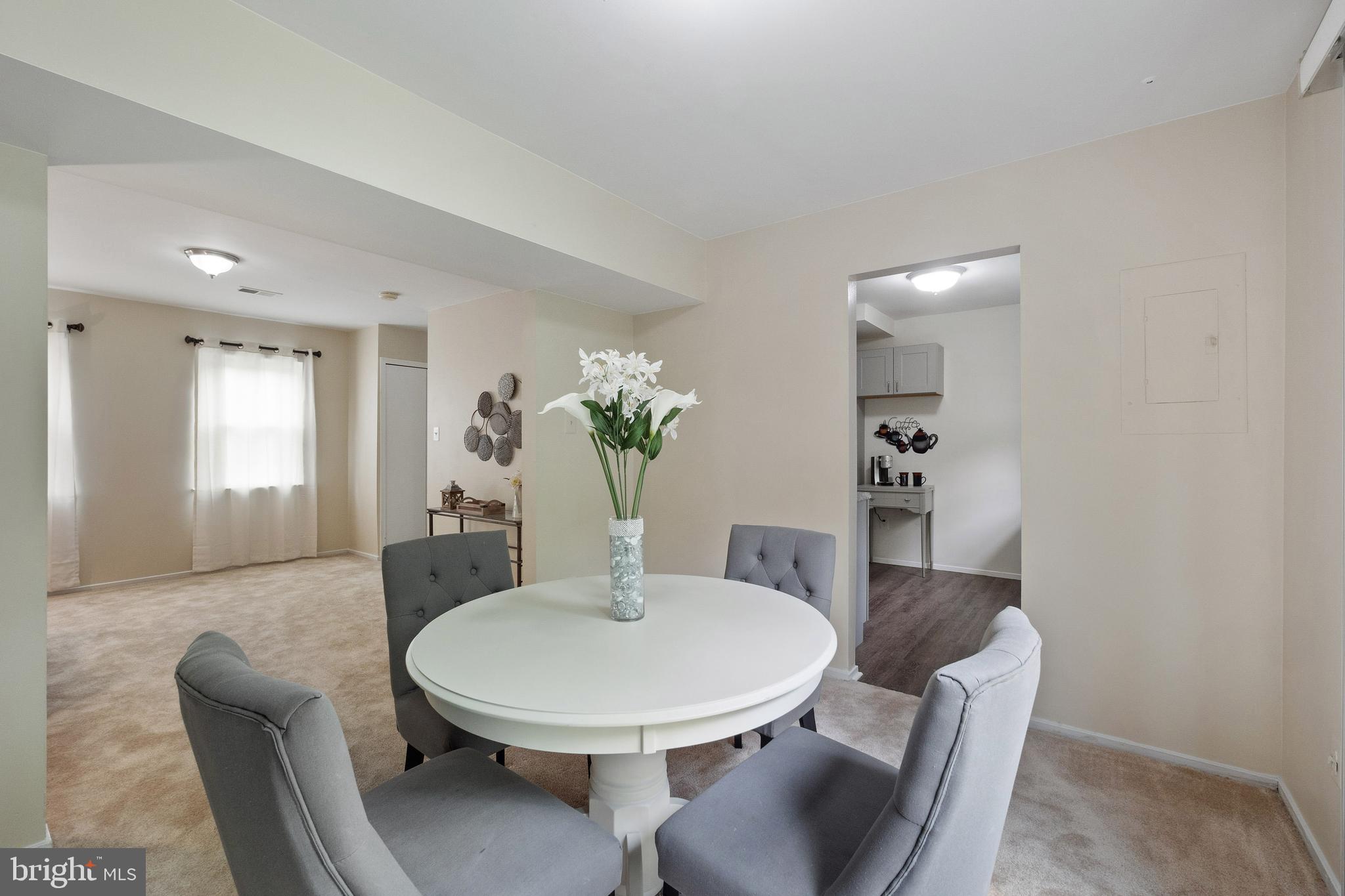 NEWINGTON STATION - Residential