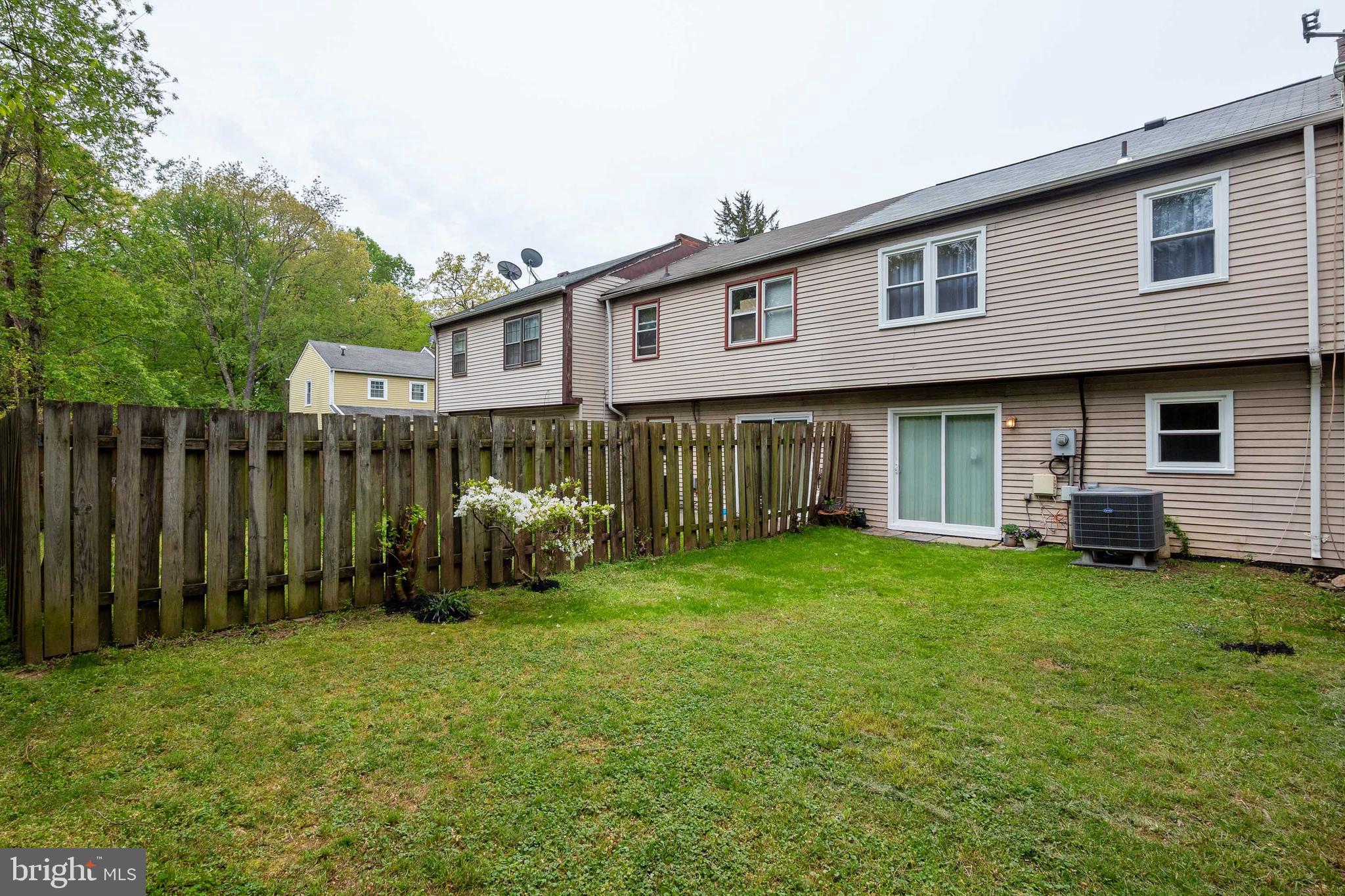 NEWINGTON STATION - Residential