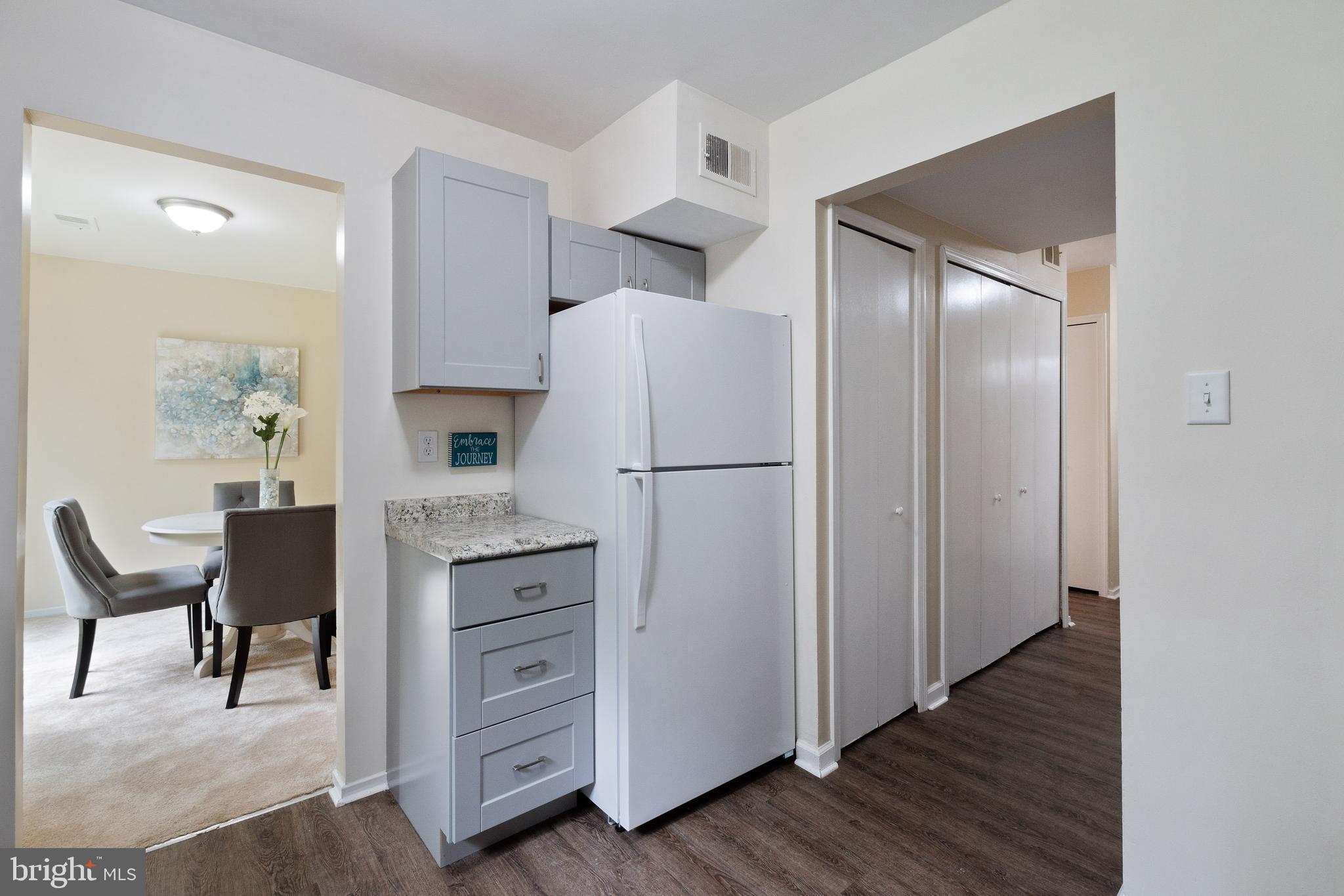 NEWINGTON STATION - Residential