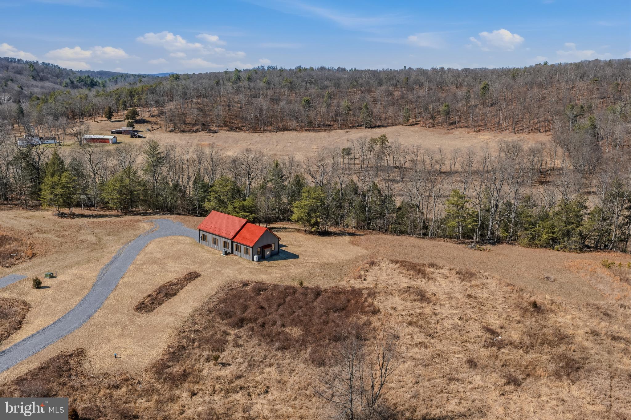 SLEEPY CREEK ORCHARD - Residential