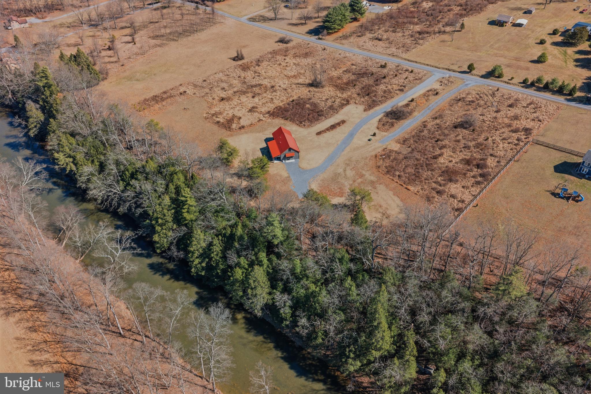 SLEEPY CREEK ORCHARD - Residential