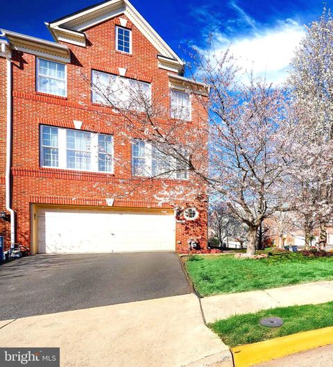 47580 ROYAL BURNHAM TERRACE STERLING VA 20165
