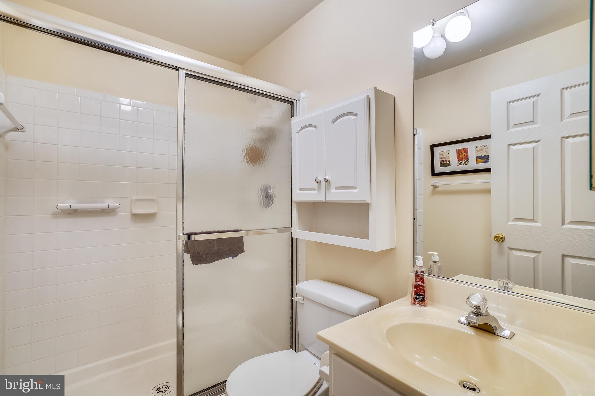 WINIFRED MANOR - Residential