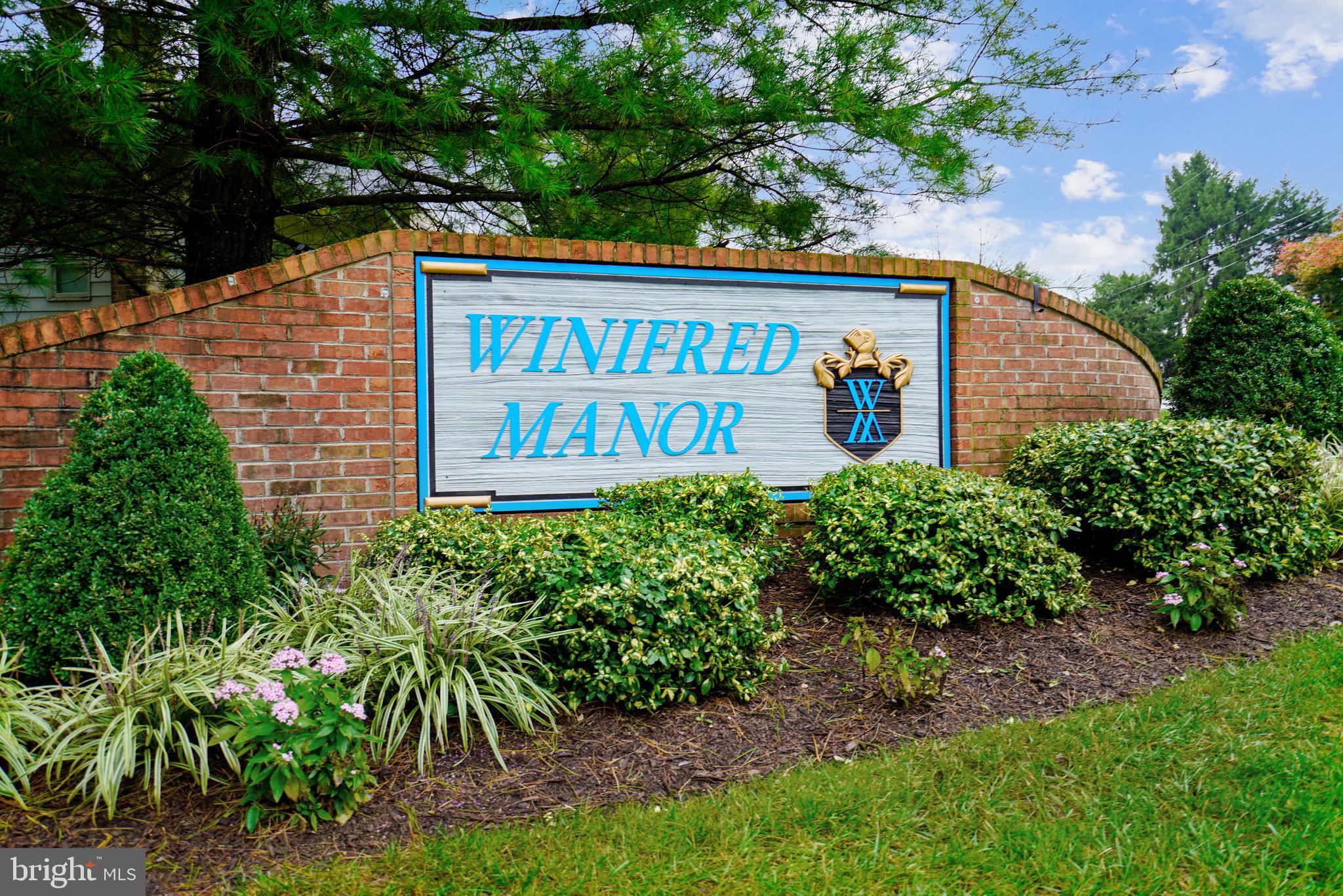 WINIFRED MANOR - Residential