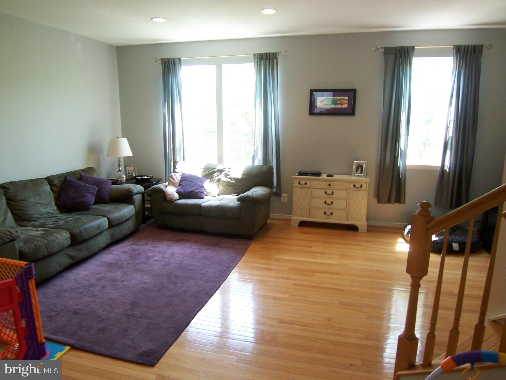 WELLESLEY - Residential Lease