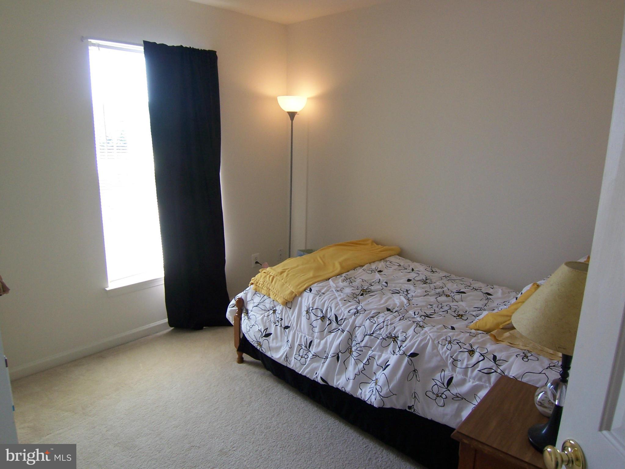 WELLESLEY - Residential Lease