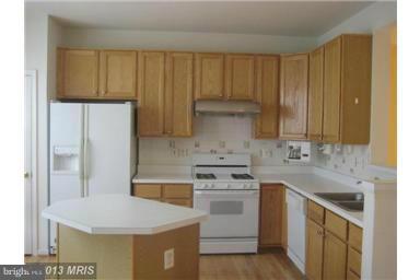 WELLESLEY - Residential Lease