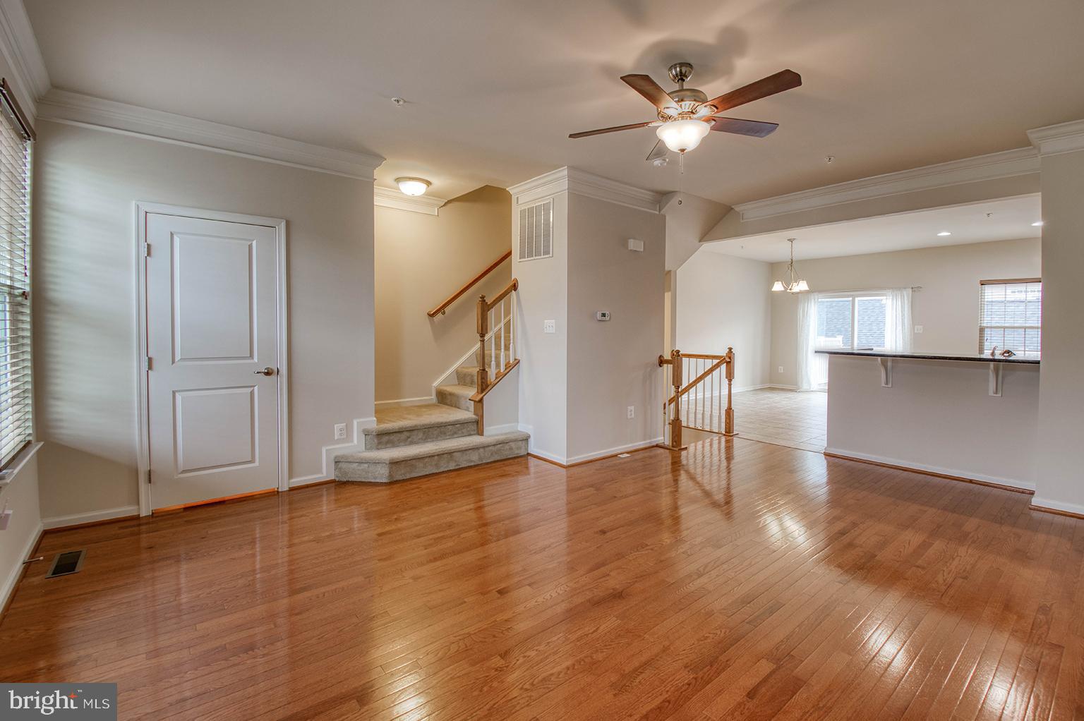 MARKET SQUARE - Residential Lease