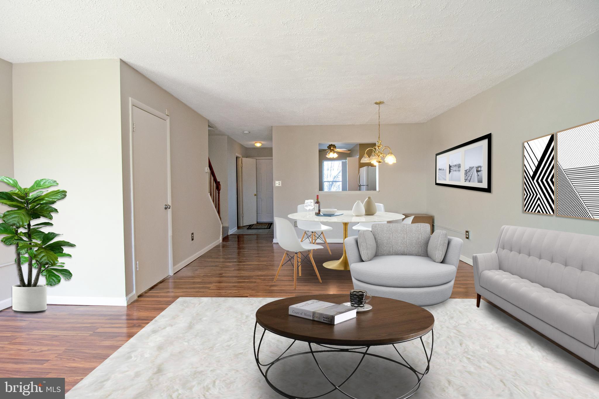 VILLAGE OF PAWNEE - Residential