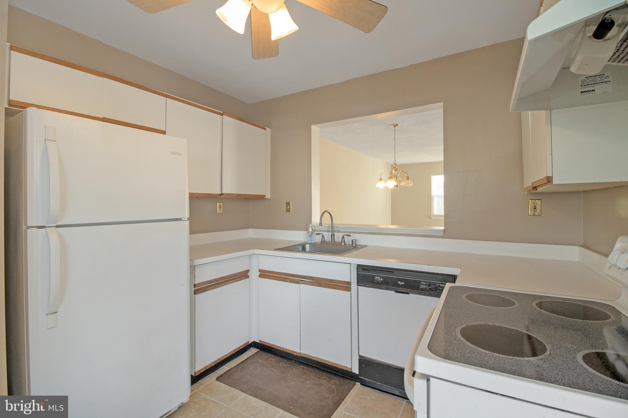 VILLAGE OF PAWNEE - Residential