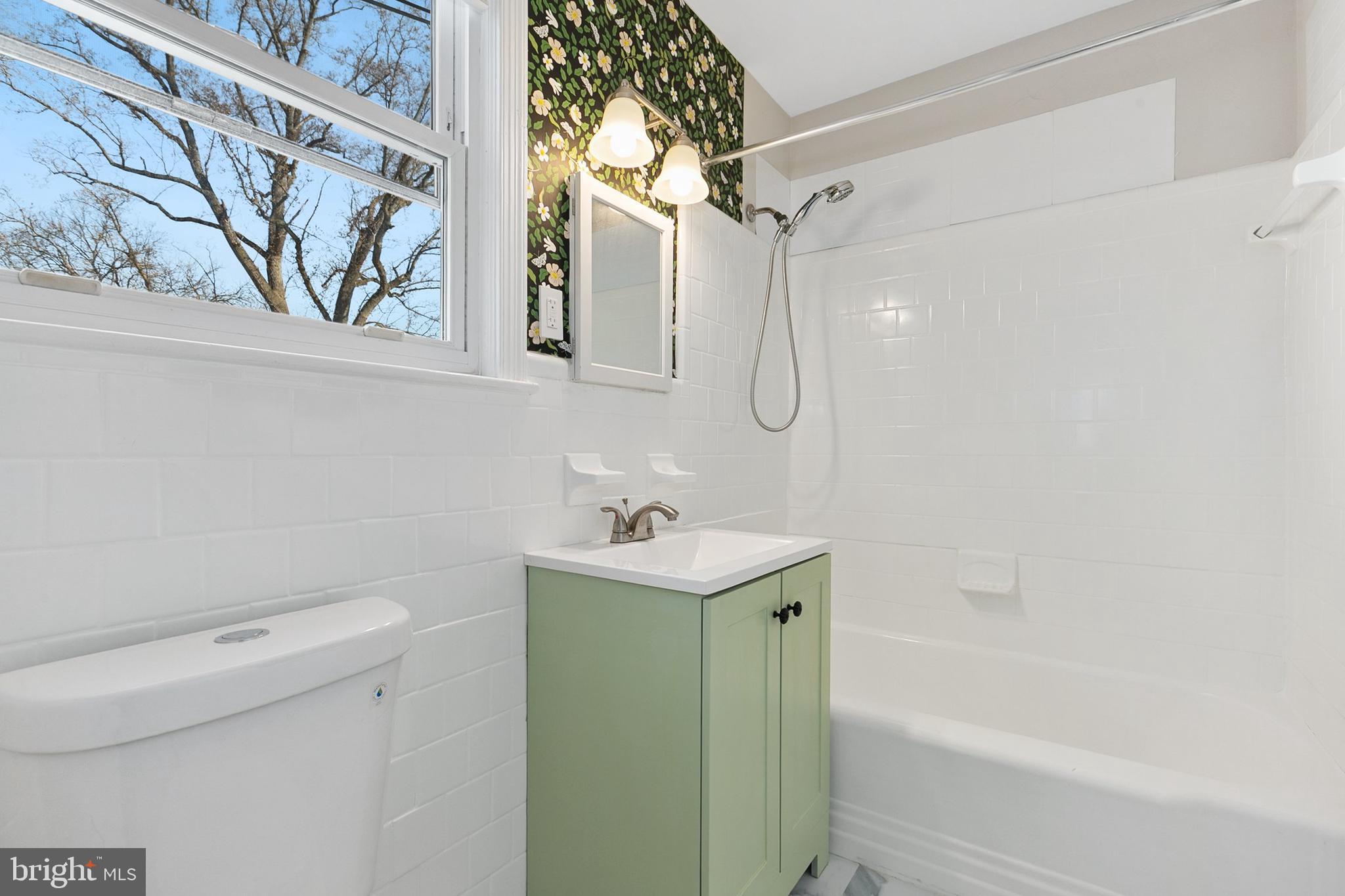 GREEN MEADOWS - Residential