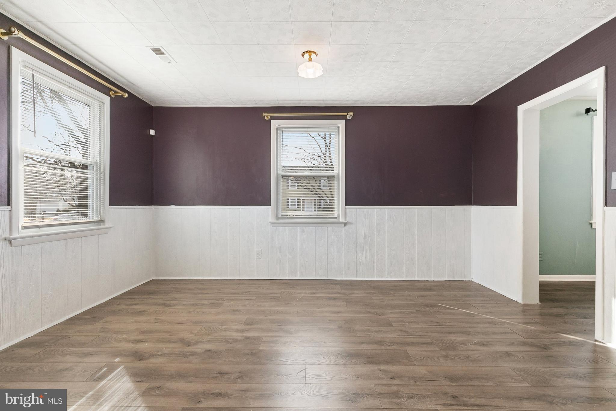 GREEN MEADOWS - Residential