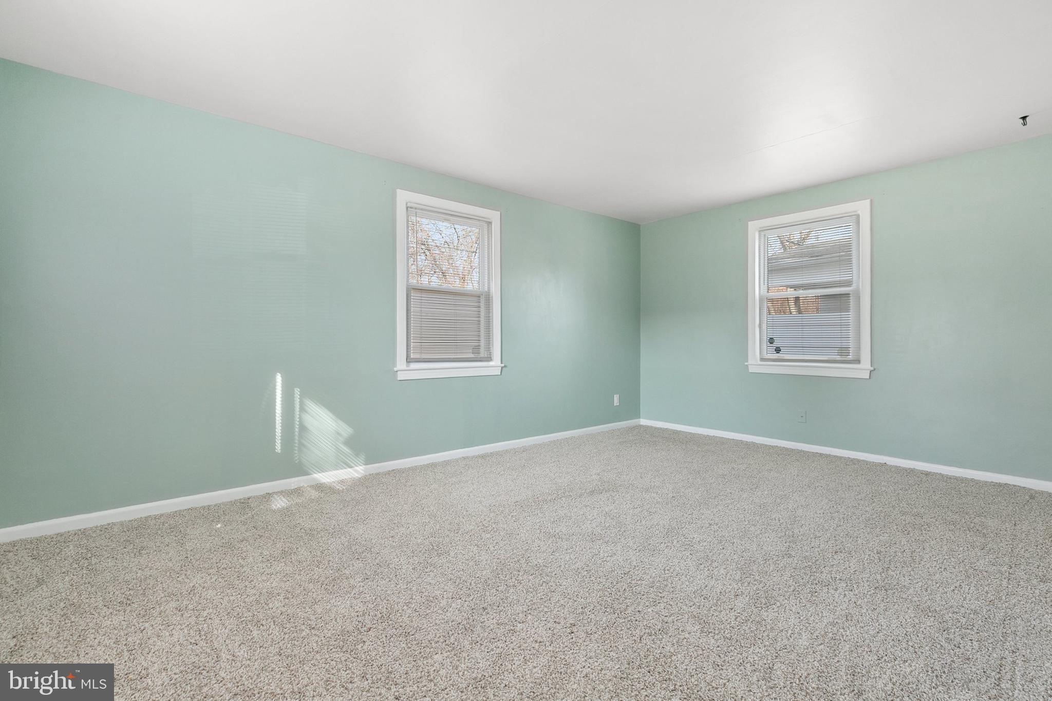 GREEN MEADOWS - Residential