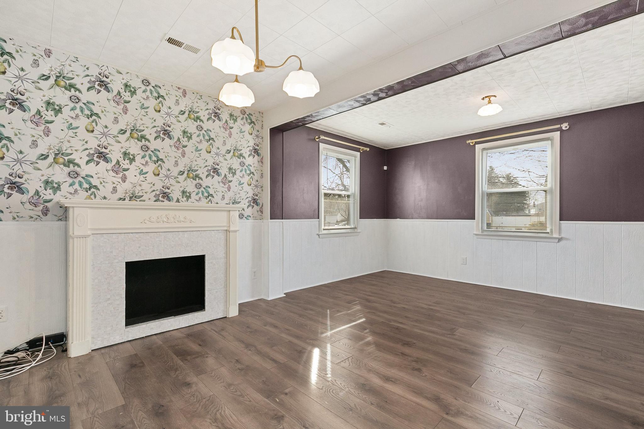 GREEN MEADOWS - Residential