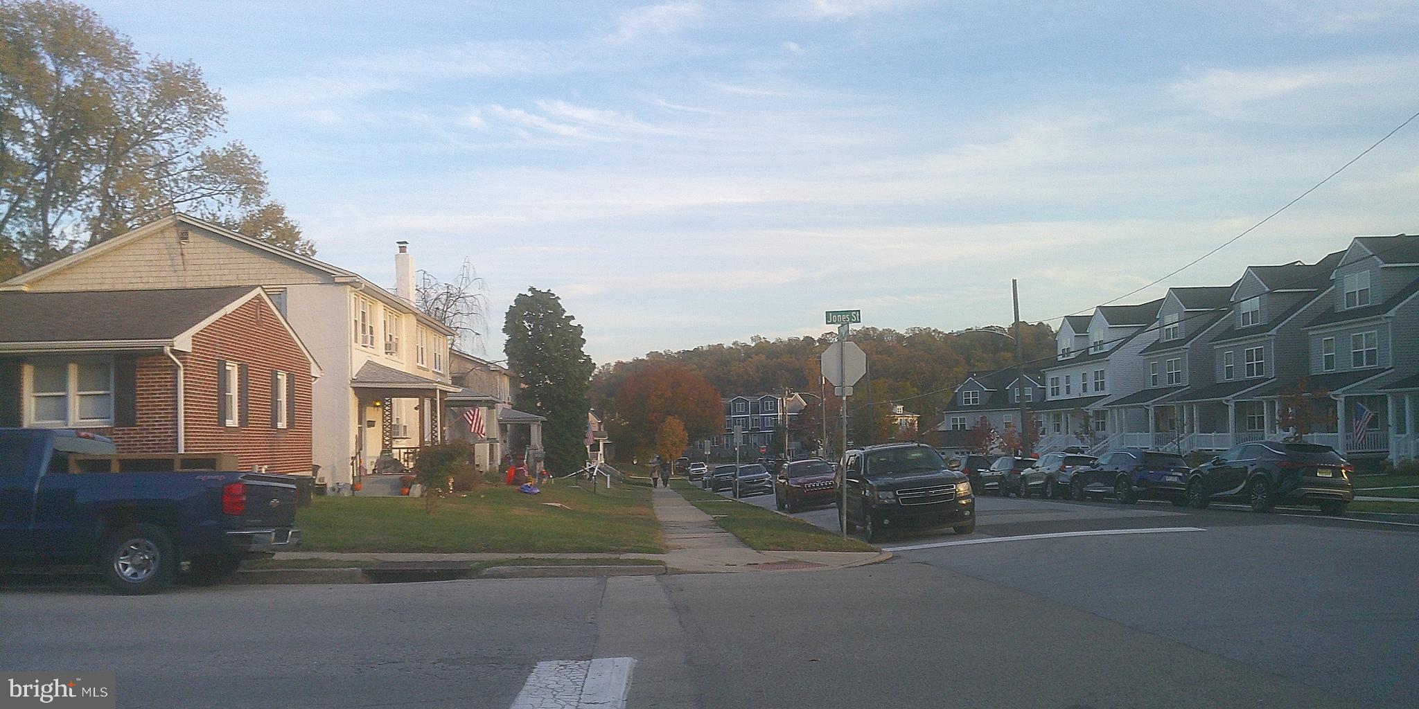 CONSHOHOCKEN - Residential