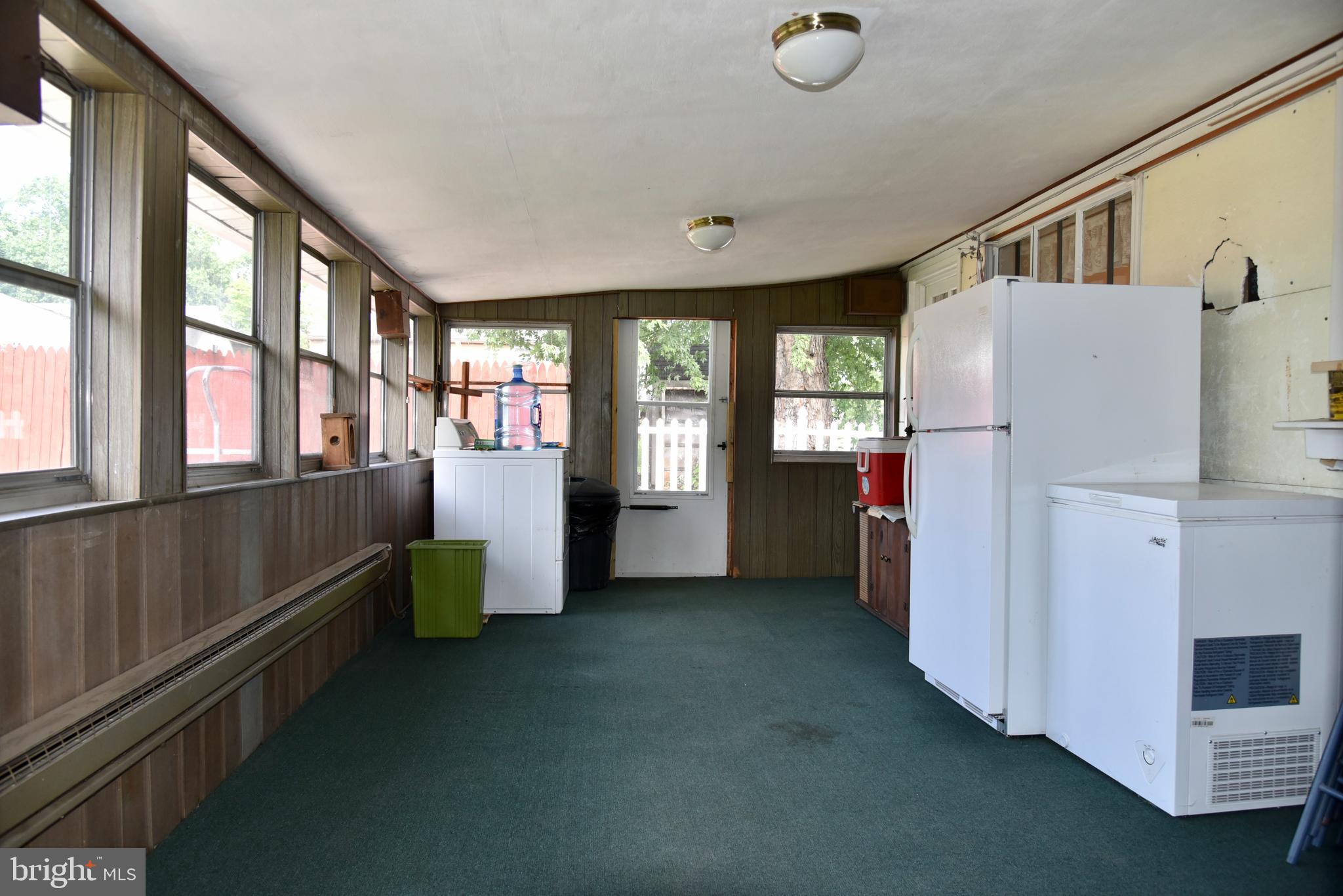 391 W KING STREET