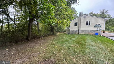 Tiny photo for 714 Harding Highway, CARNEYS POINT, NJ 08069 (MLS # NJSA2011798)