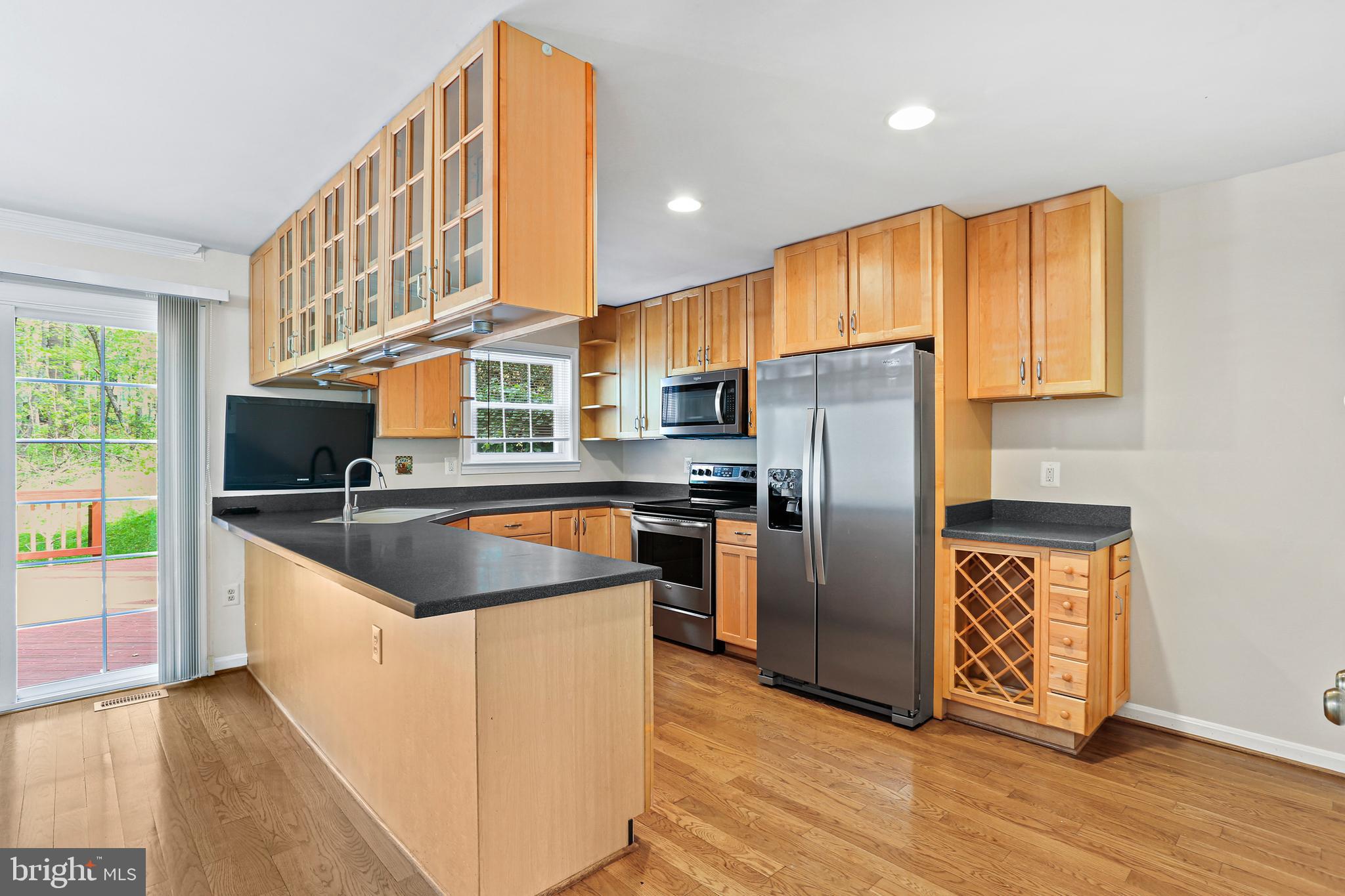 WOODLAND HILLS - Residential Lease