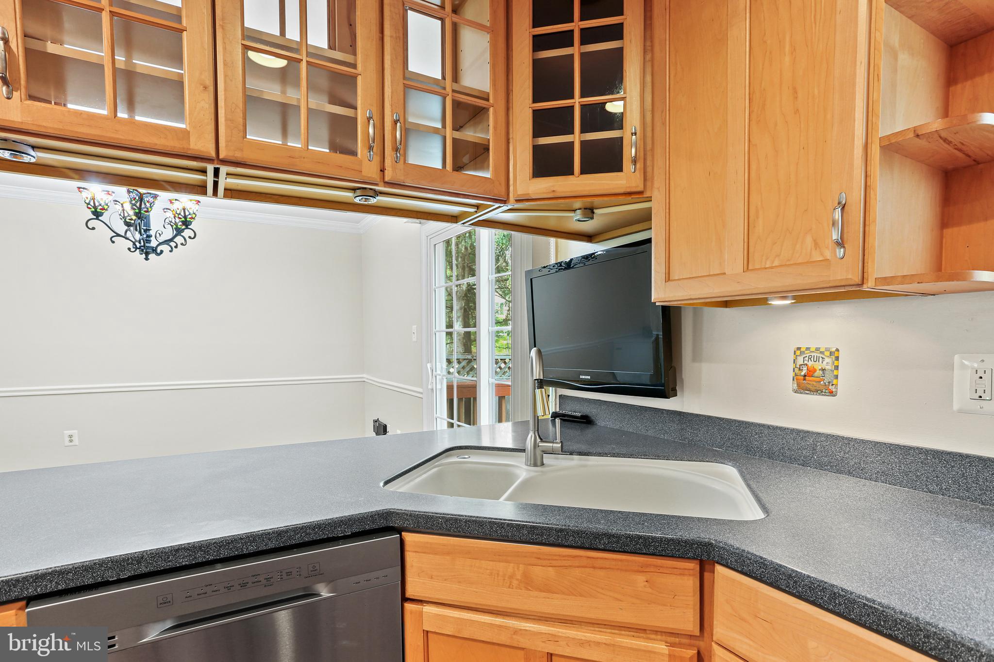 WOODLAND HILLS - Residential Lease