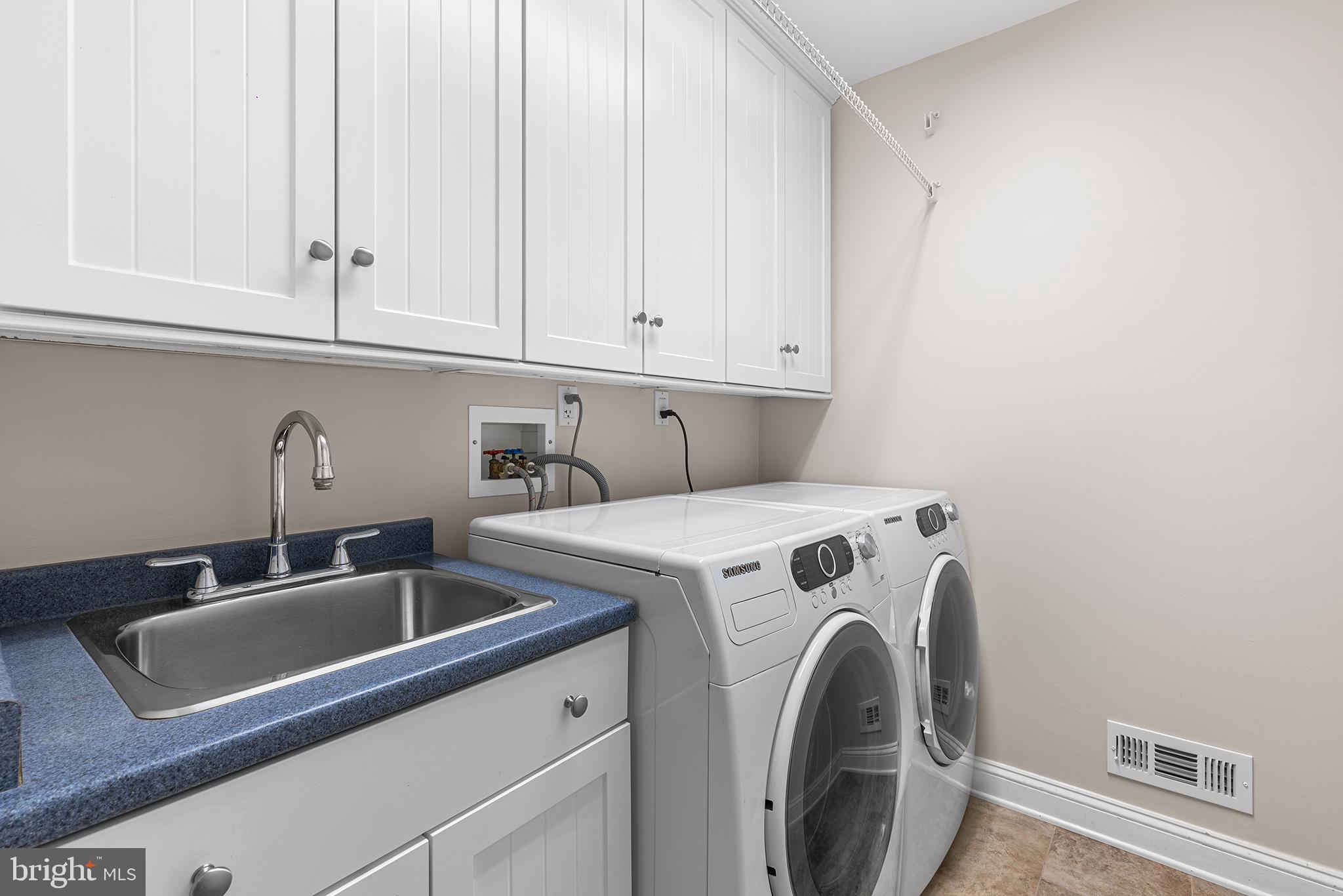 WYNDHAM - Residential