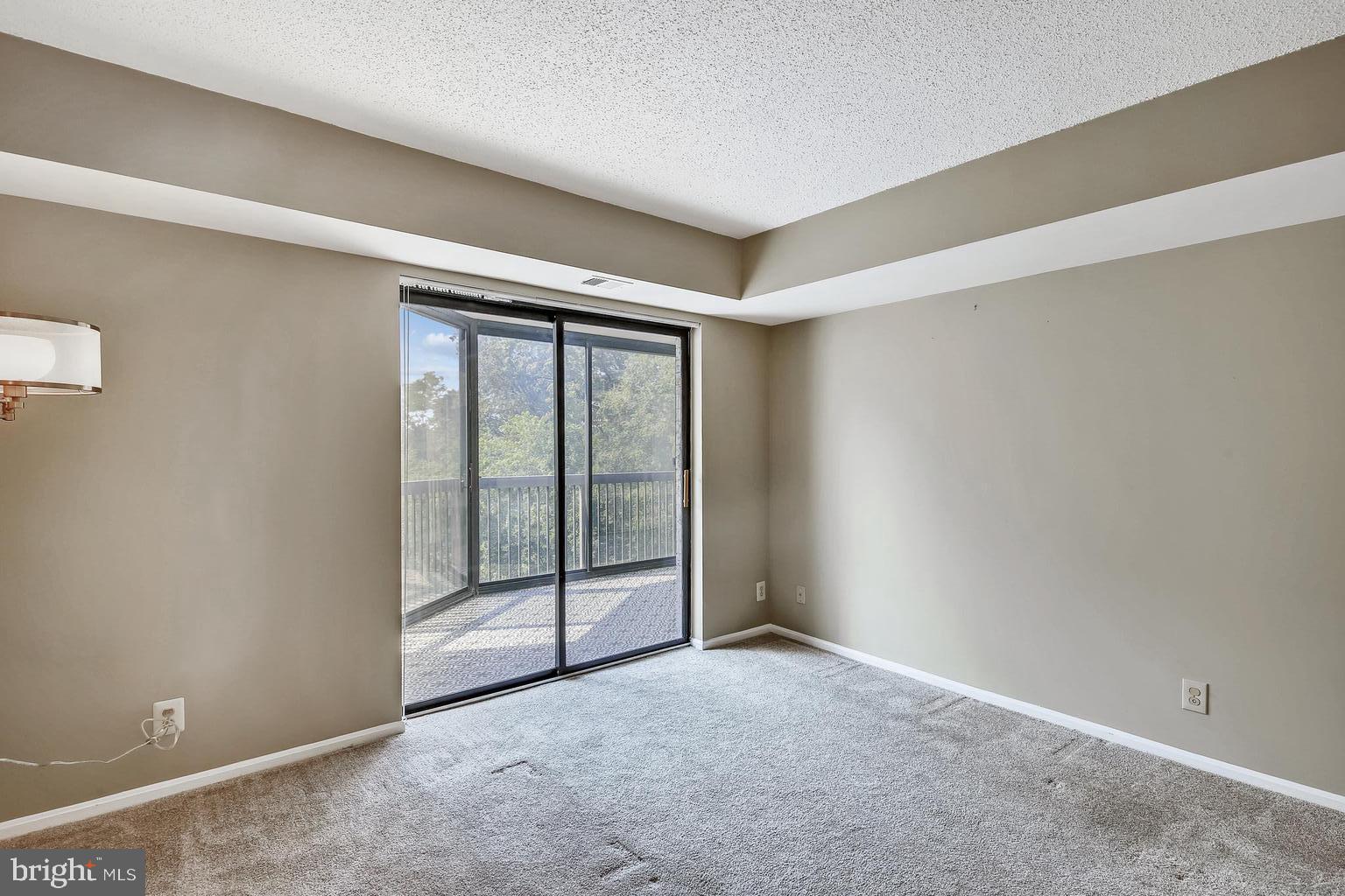 MONTEBELLO - Residential Lease