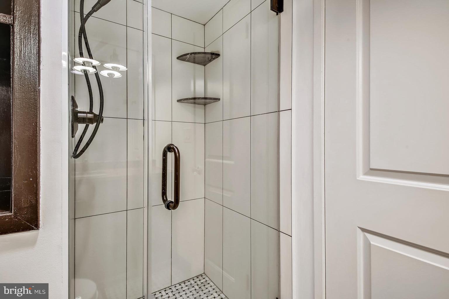 MONTEBELLO - Residential Lease