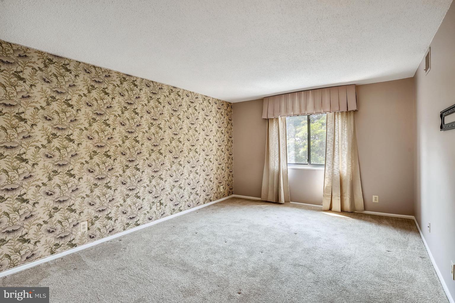 MONTEBELLO - Residential Lease