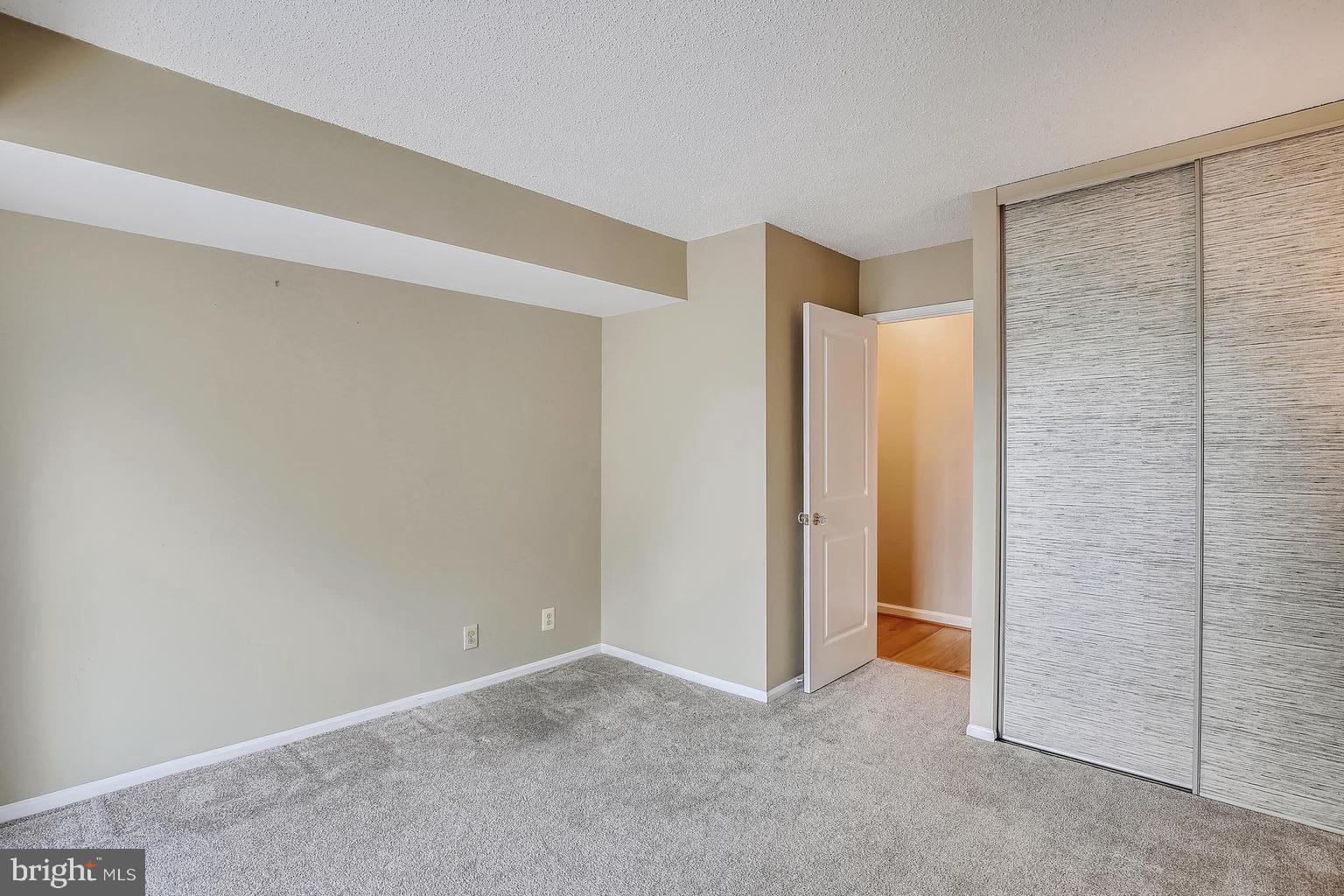 MONTEBELLO - Residential Lease