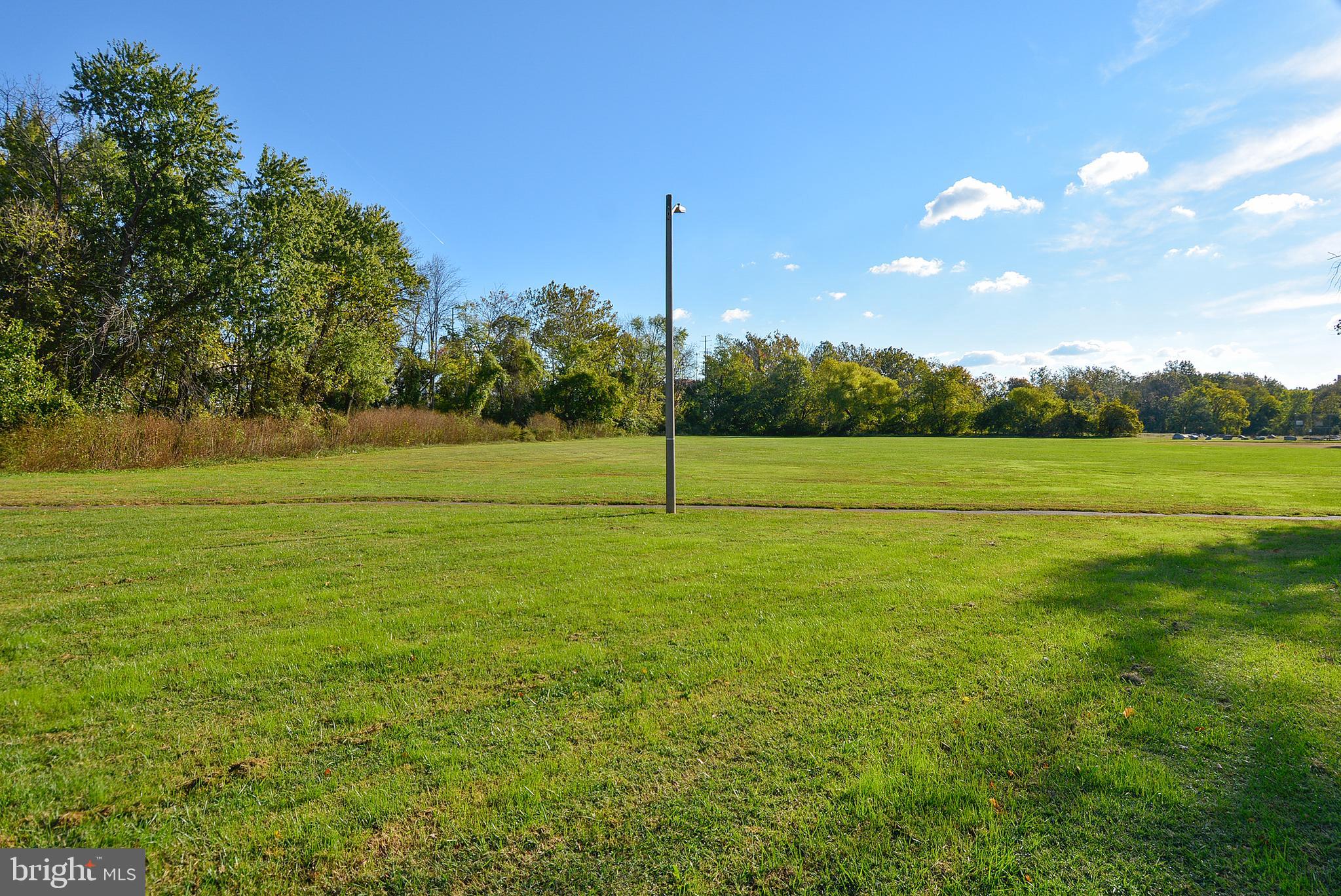 MONTEBELLO - Residential Lease