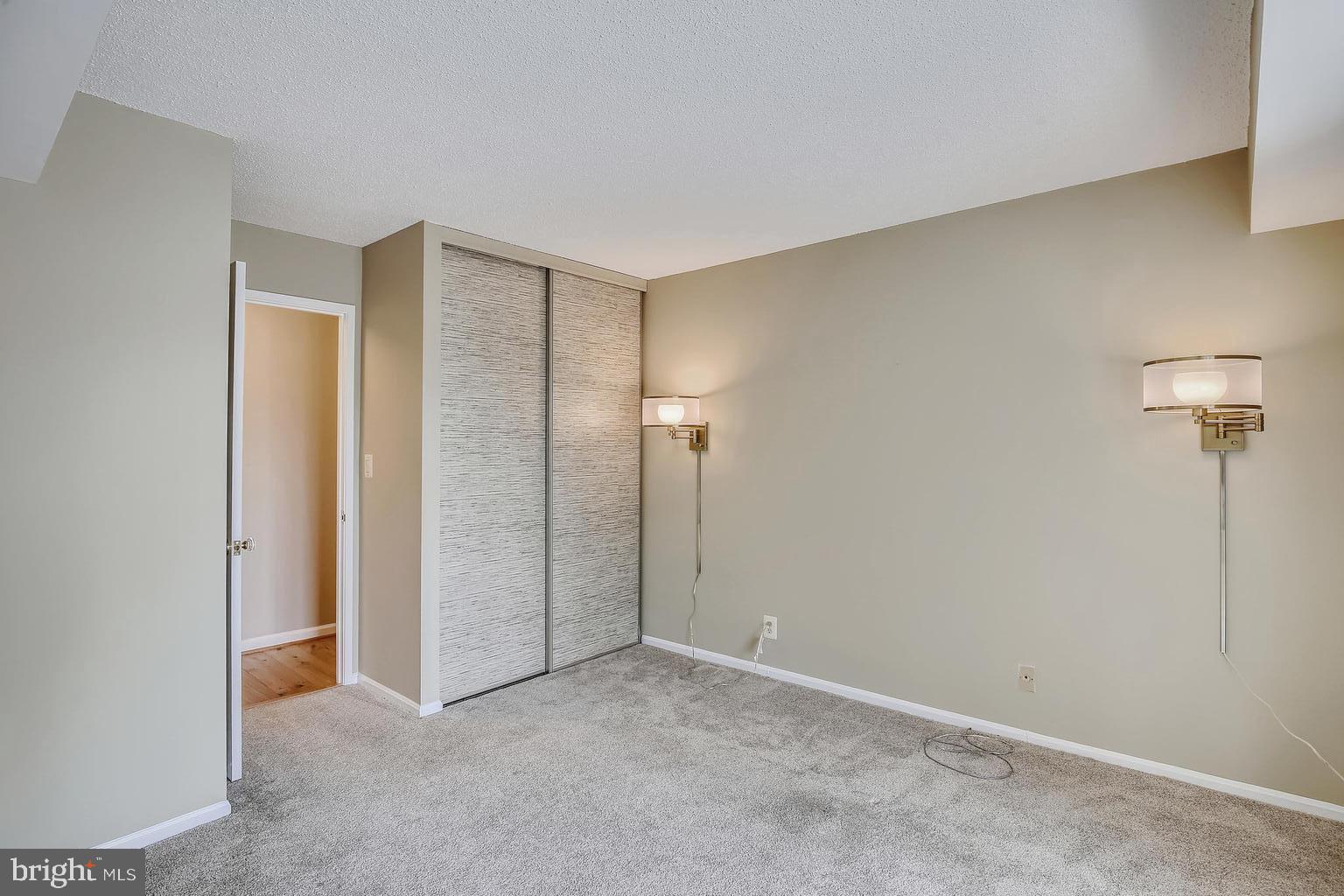 MONTEBELLO - Residential Lease