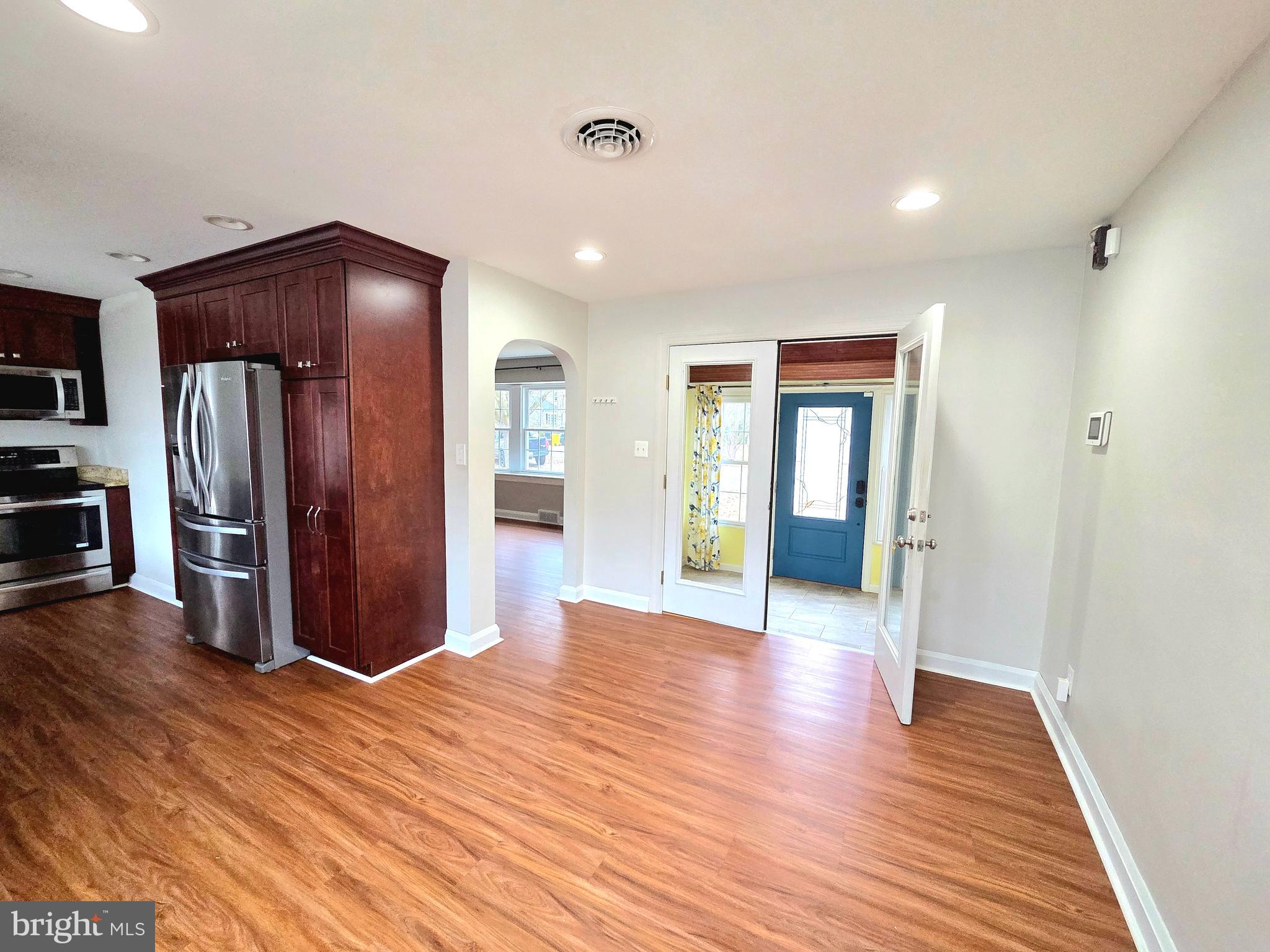 BROOKLYN PARK - Residential Lease