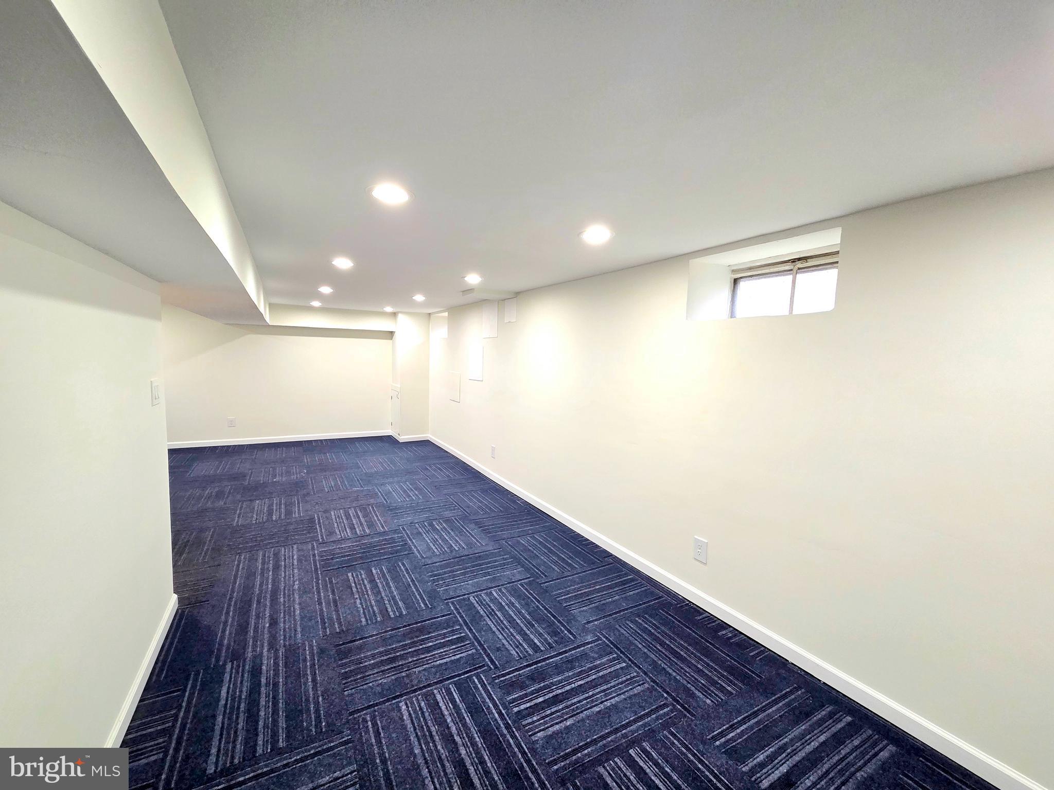 BROOKLYN PARK - Residential Lease