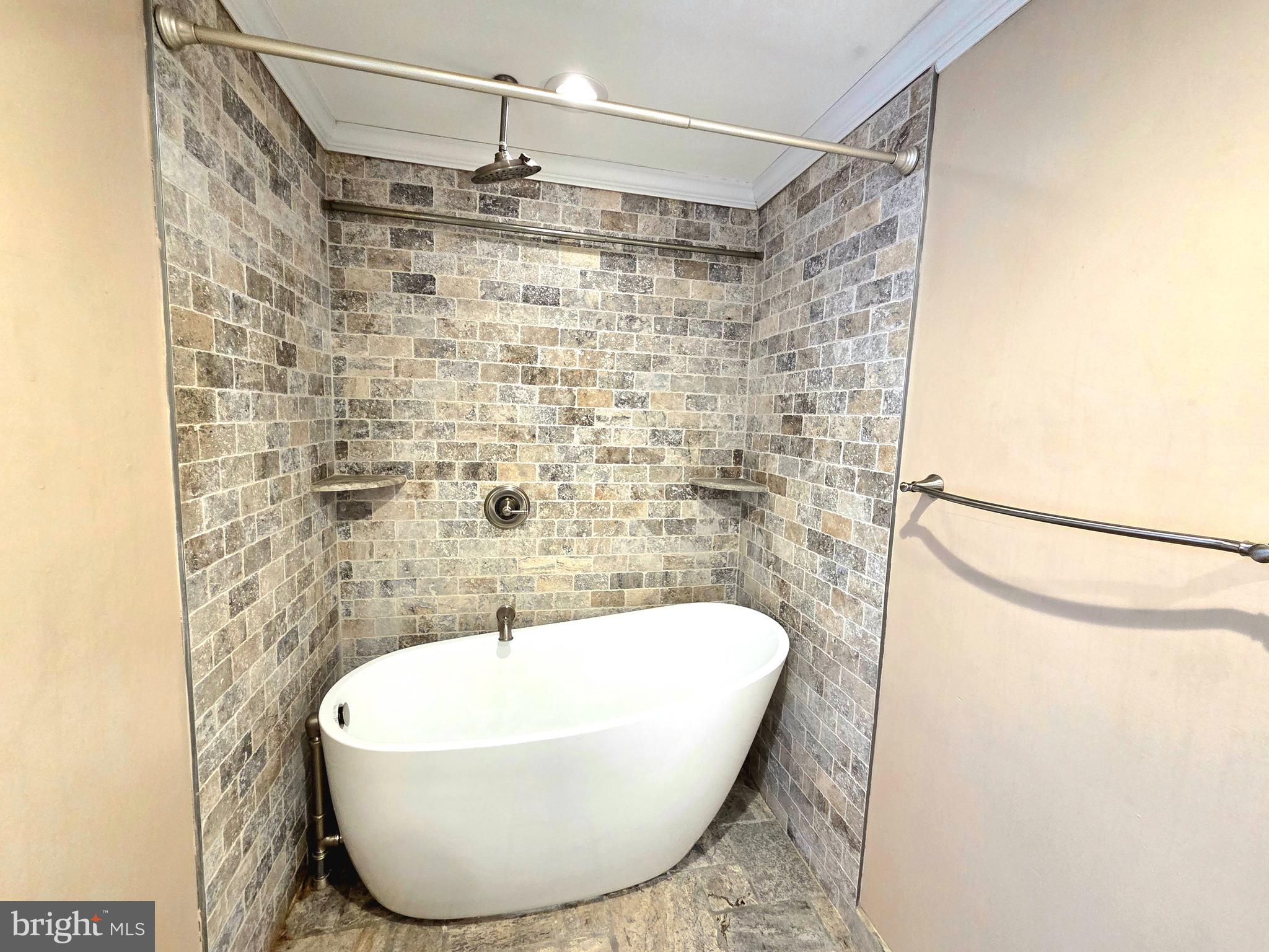 BROOKLYN PARK - Residential Lease