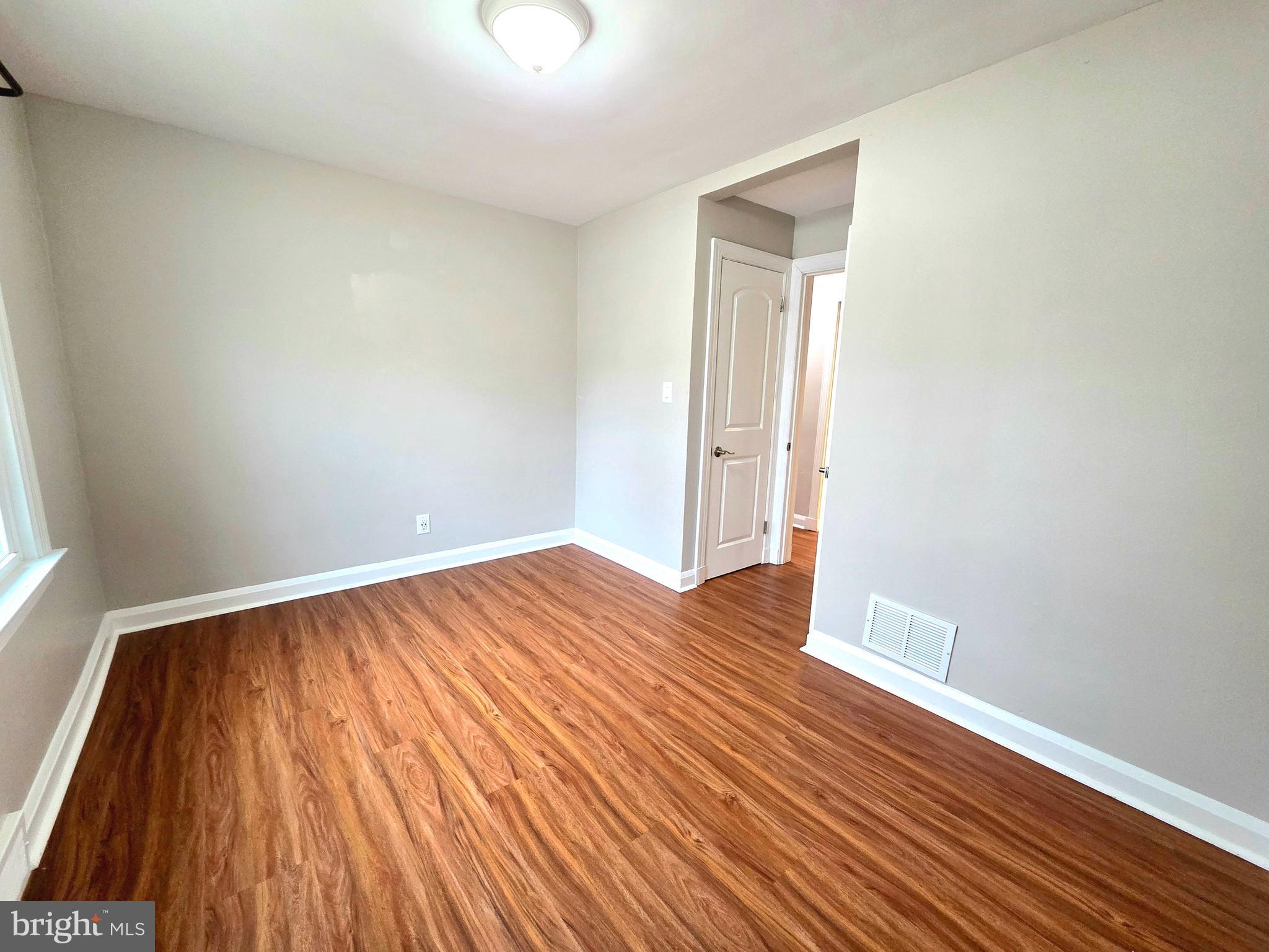 BROOKLYN PARK - Residential Lease