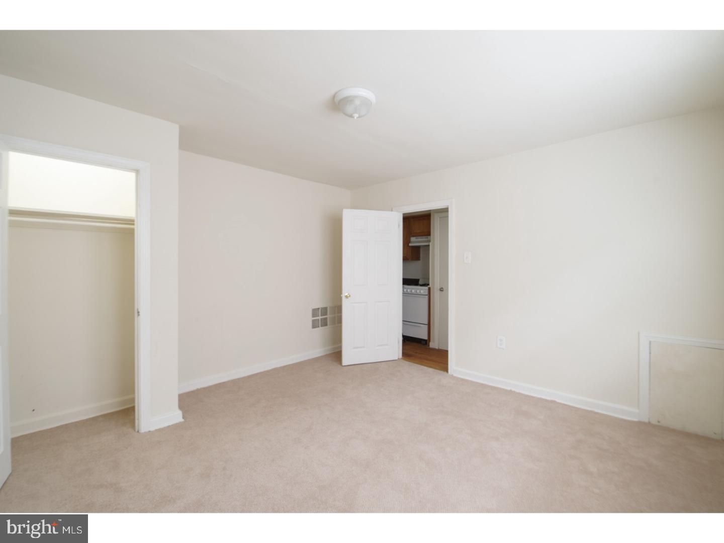 Spacious one bedroom at Bartone Gardens. Open floor plan with brand new carpeting and hardwood floor, paint and energy efficient windows. Brand new kitchen and appliances. Free off-street parking, laundry on site make this unit a great value. Close to public transportation, Broad Street and Cheltenham Avenue. Resident responsible for electric and gas.