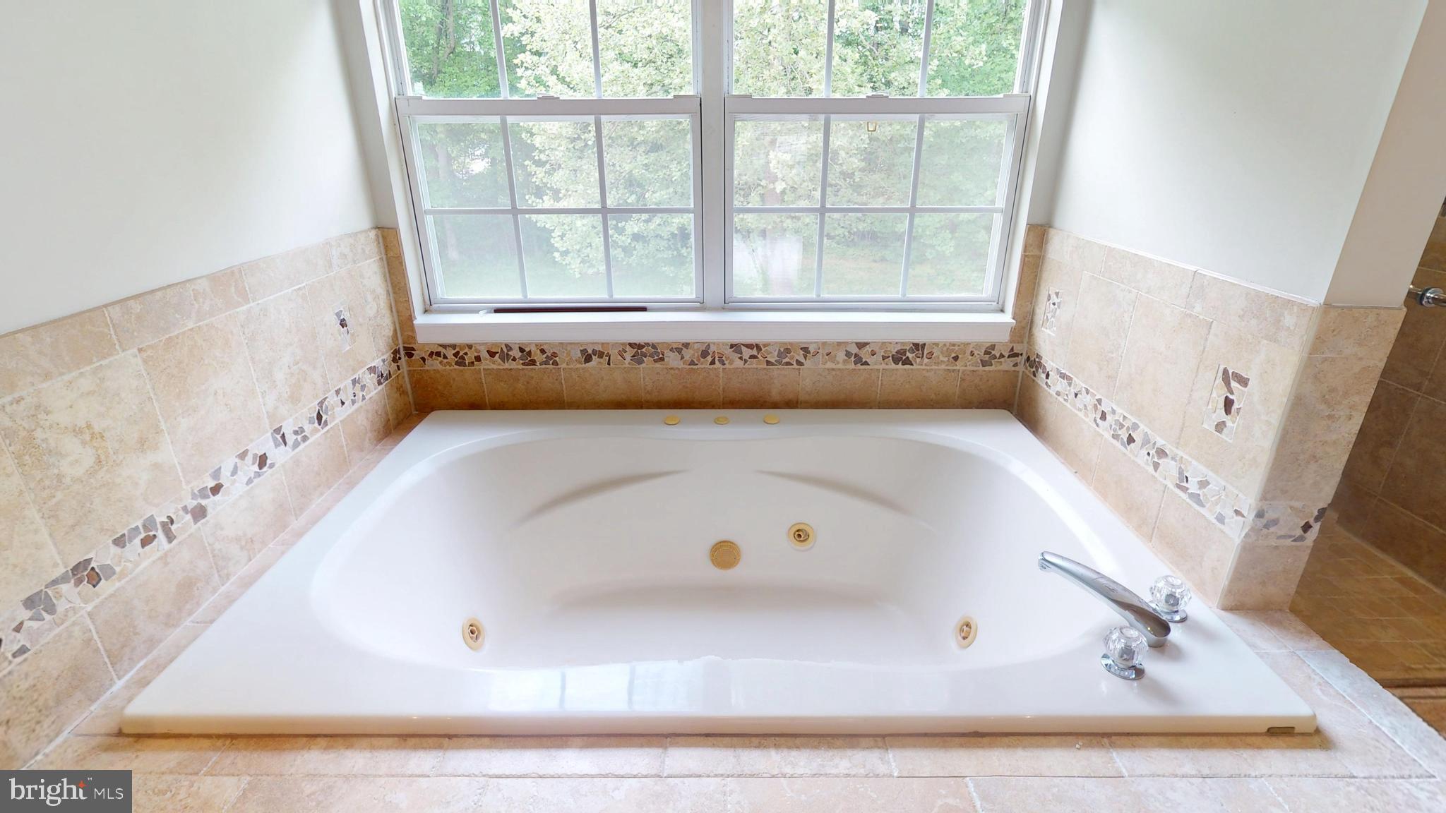 PERRYWOOD - Residential