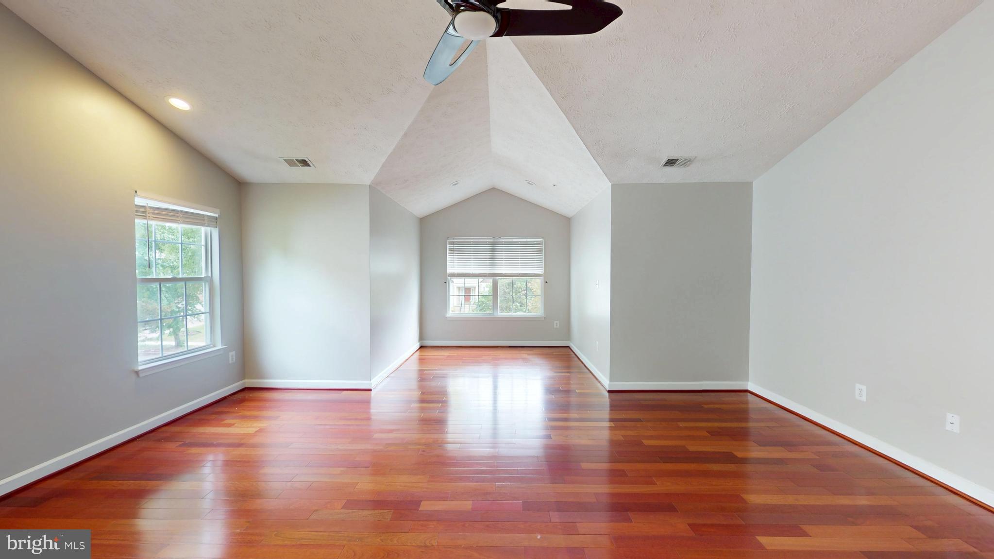 PERRYWOOD - Residential