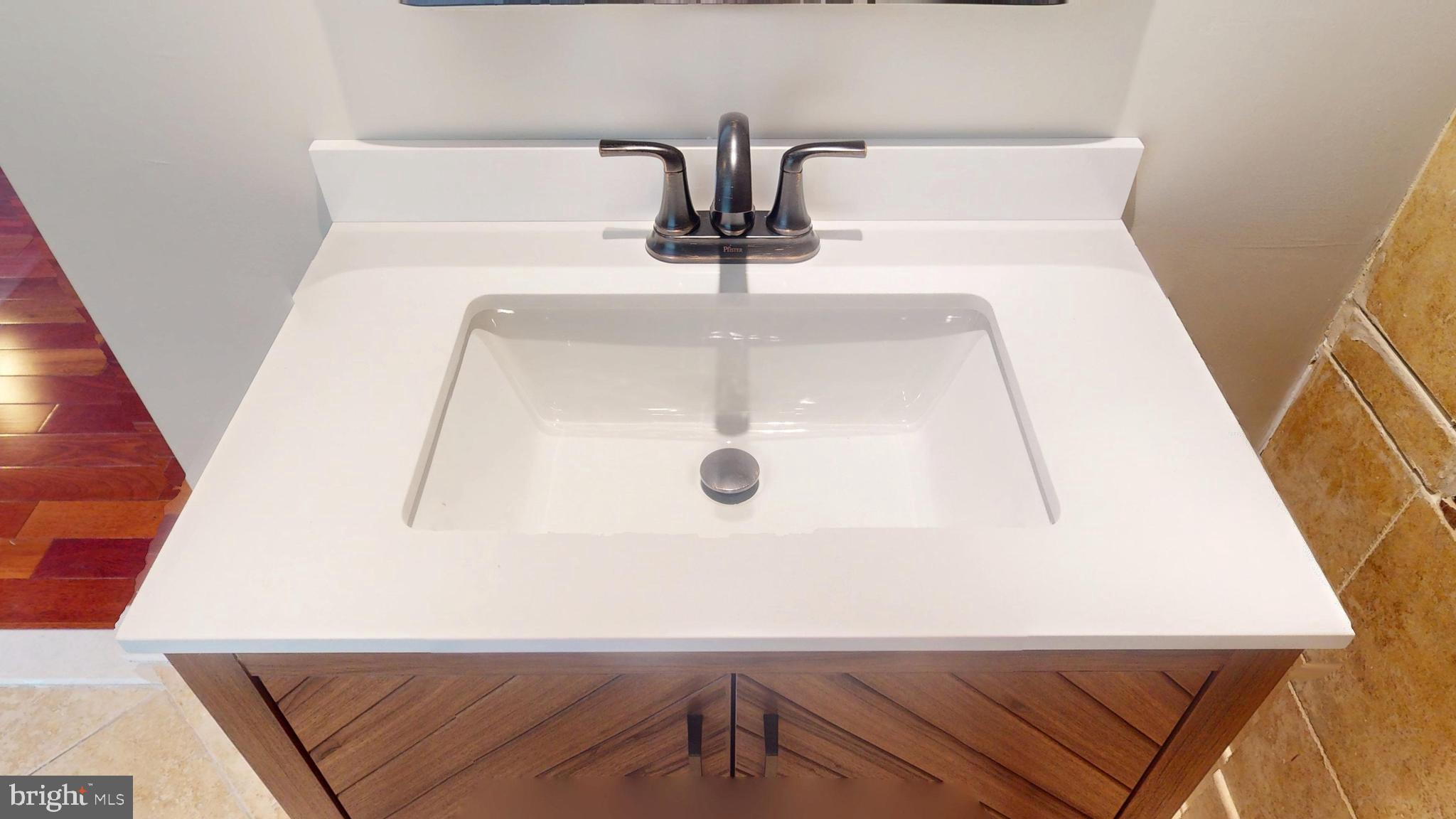 PERRYWOOD - Residential