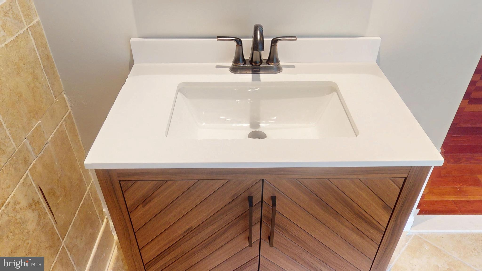 PERRYWOOD - Residential