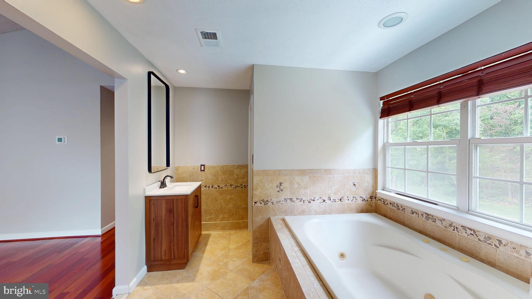 PERRYWOOD - Residential