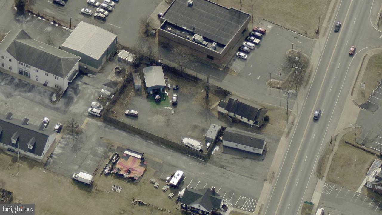 17935-17939 MAIN STREET