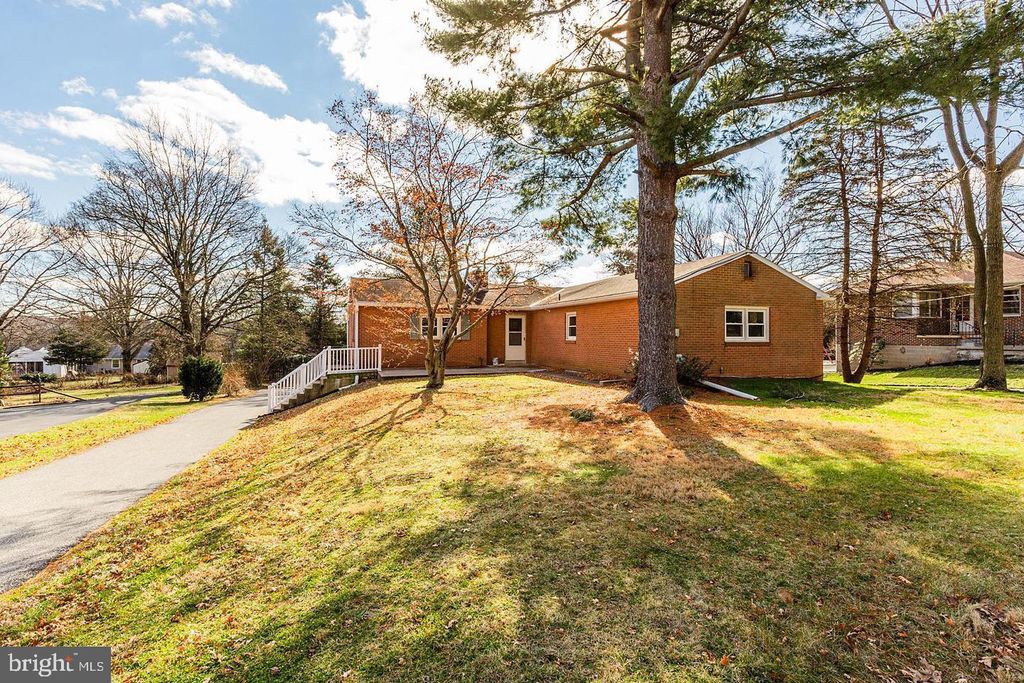 Photo of 130 DELP RD, LANCASTER, PA 17601 (MLS # PALA2030772)