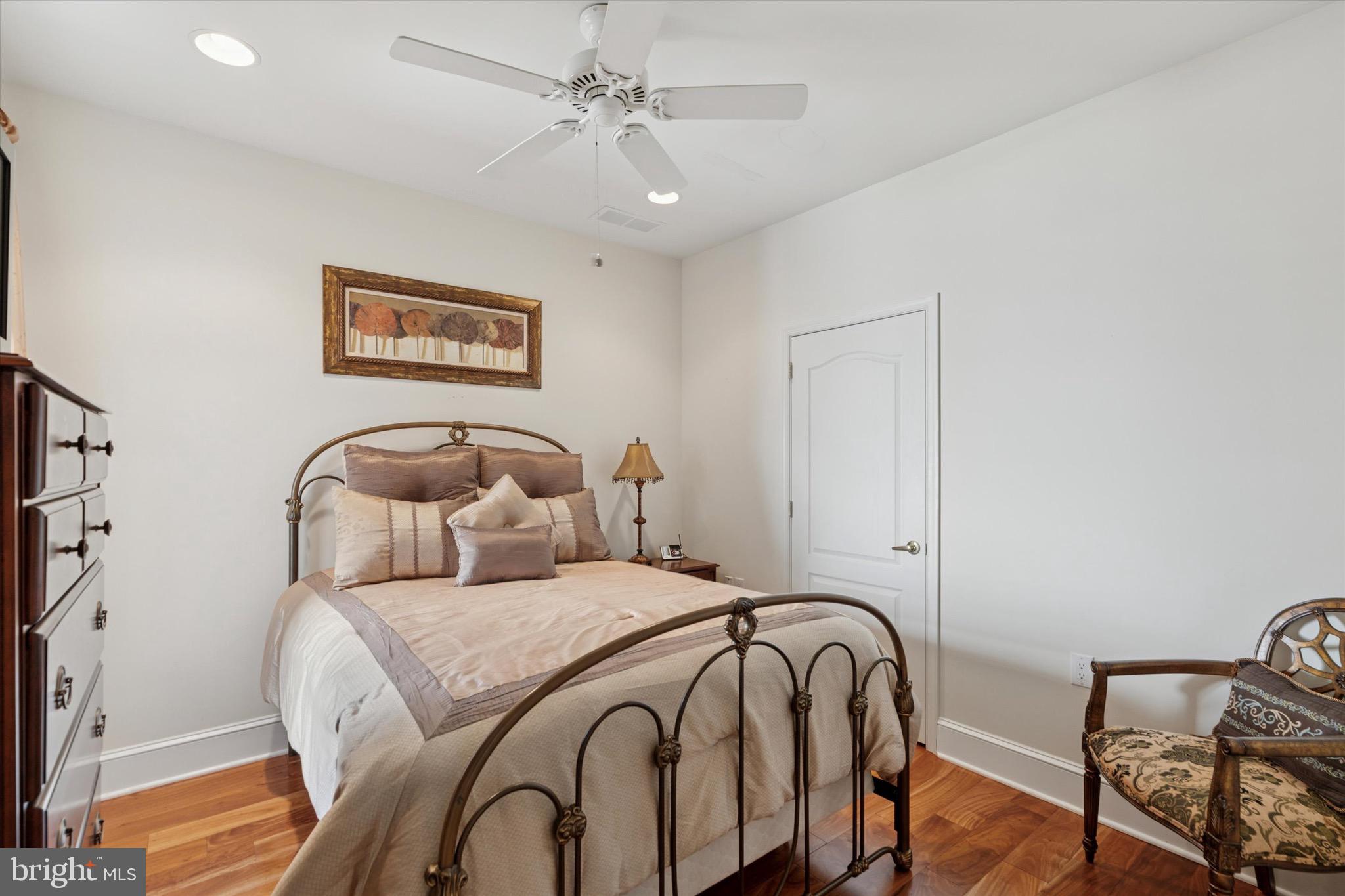 HERSHEYS MILL - Residential