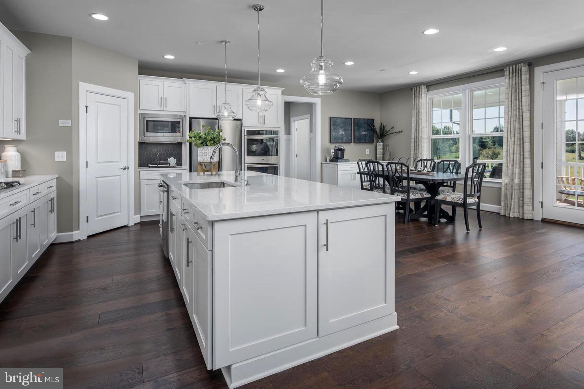 WESTMOUNT - Residential