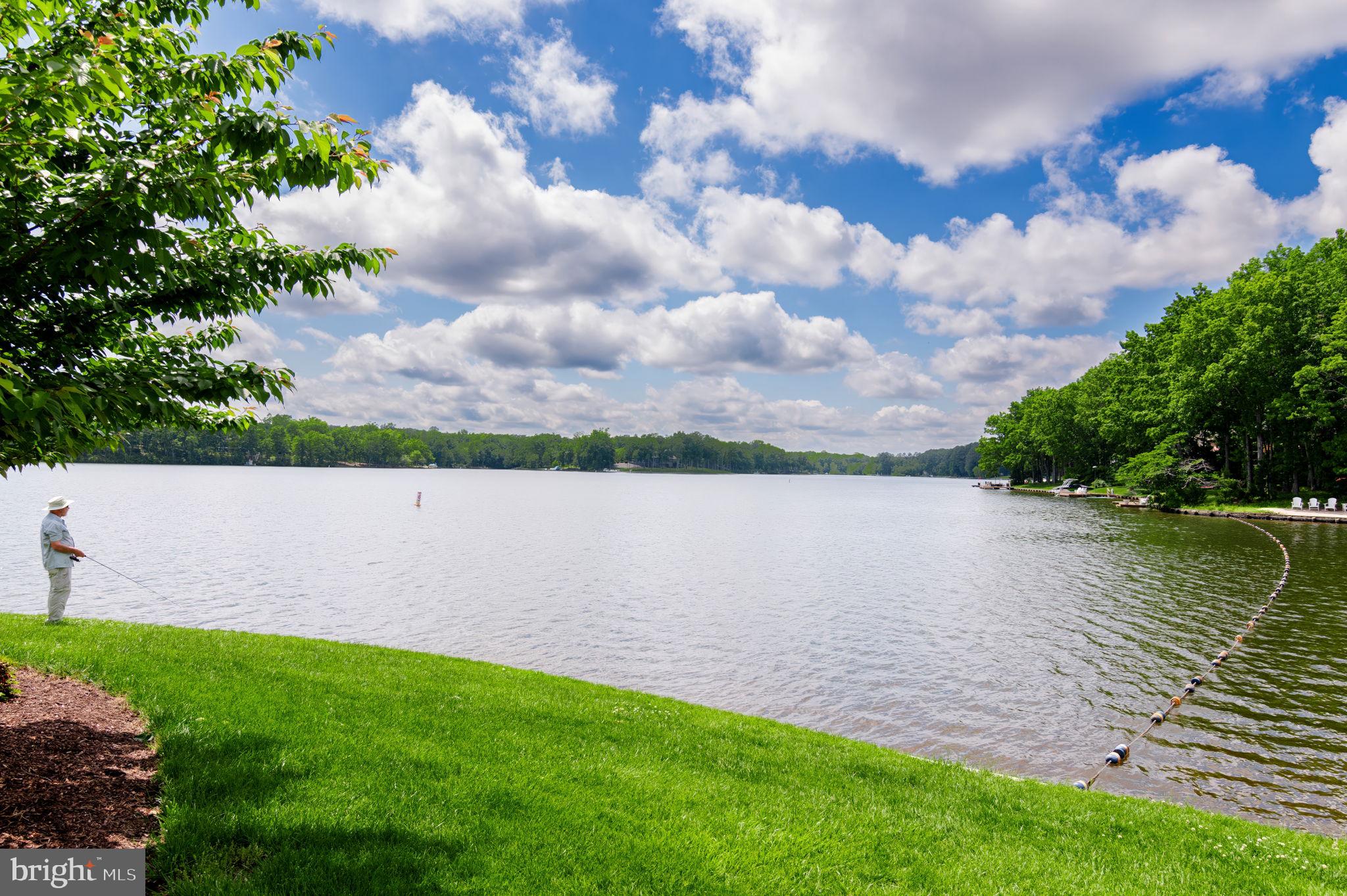 FAWN LAKE - Residential