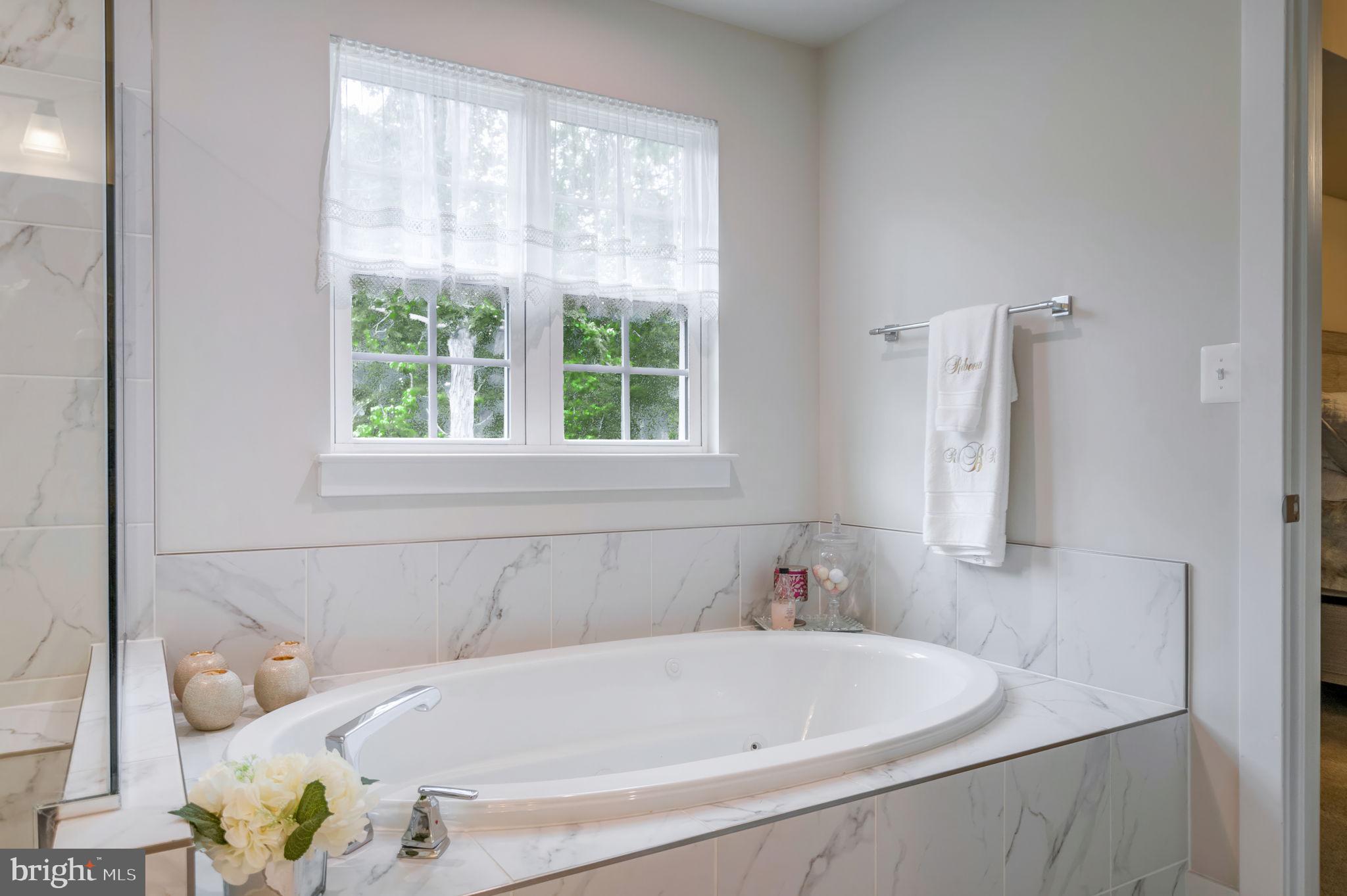 FAWN LAKE - Residential